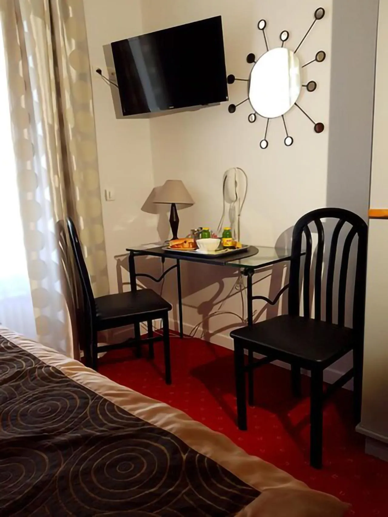 Bedroom in Brit Hotel Essentiel Pontivy Robic