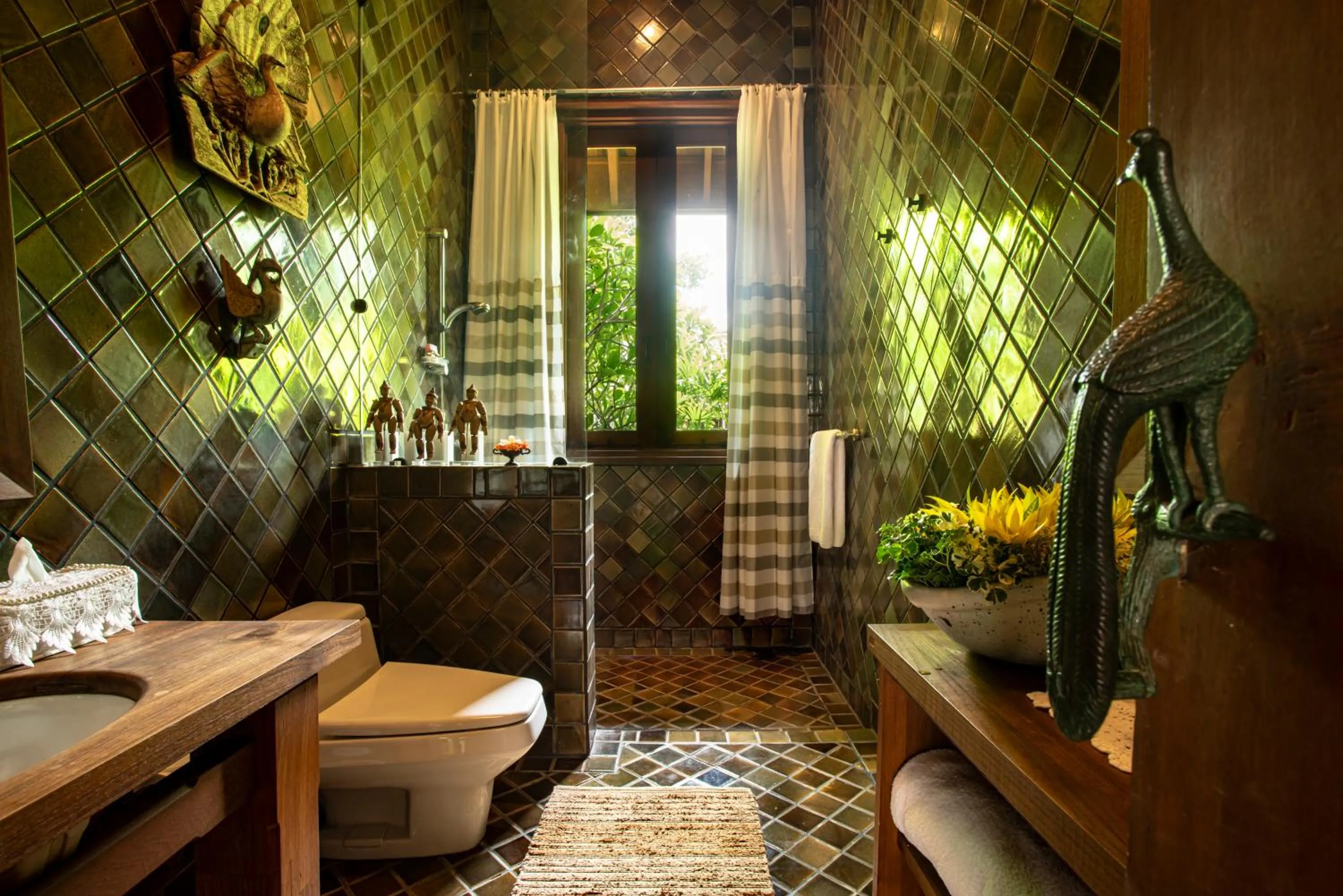 Toilet in Howie's HomeStay