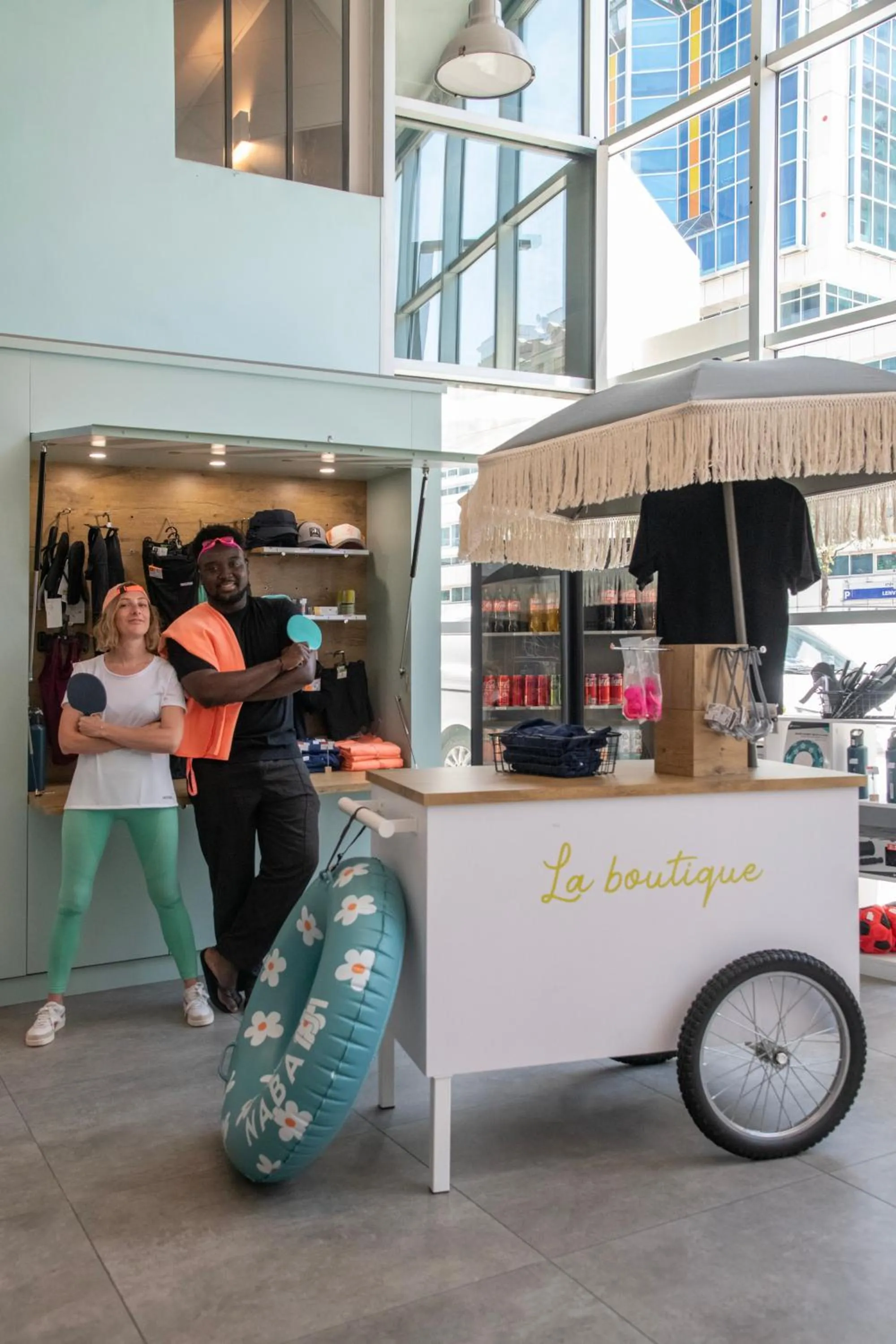 On-site shops in ibis budget Nice Californie Lenval