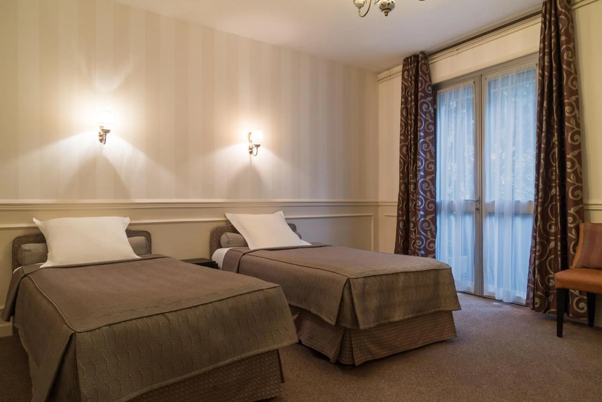 Hostellerie des Trois Pigeons, Paray-le-Monial