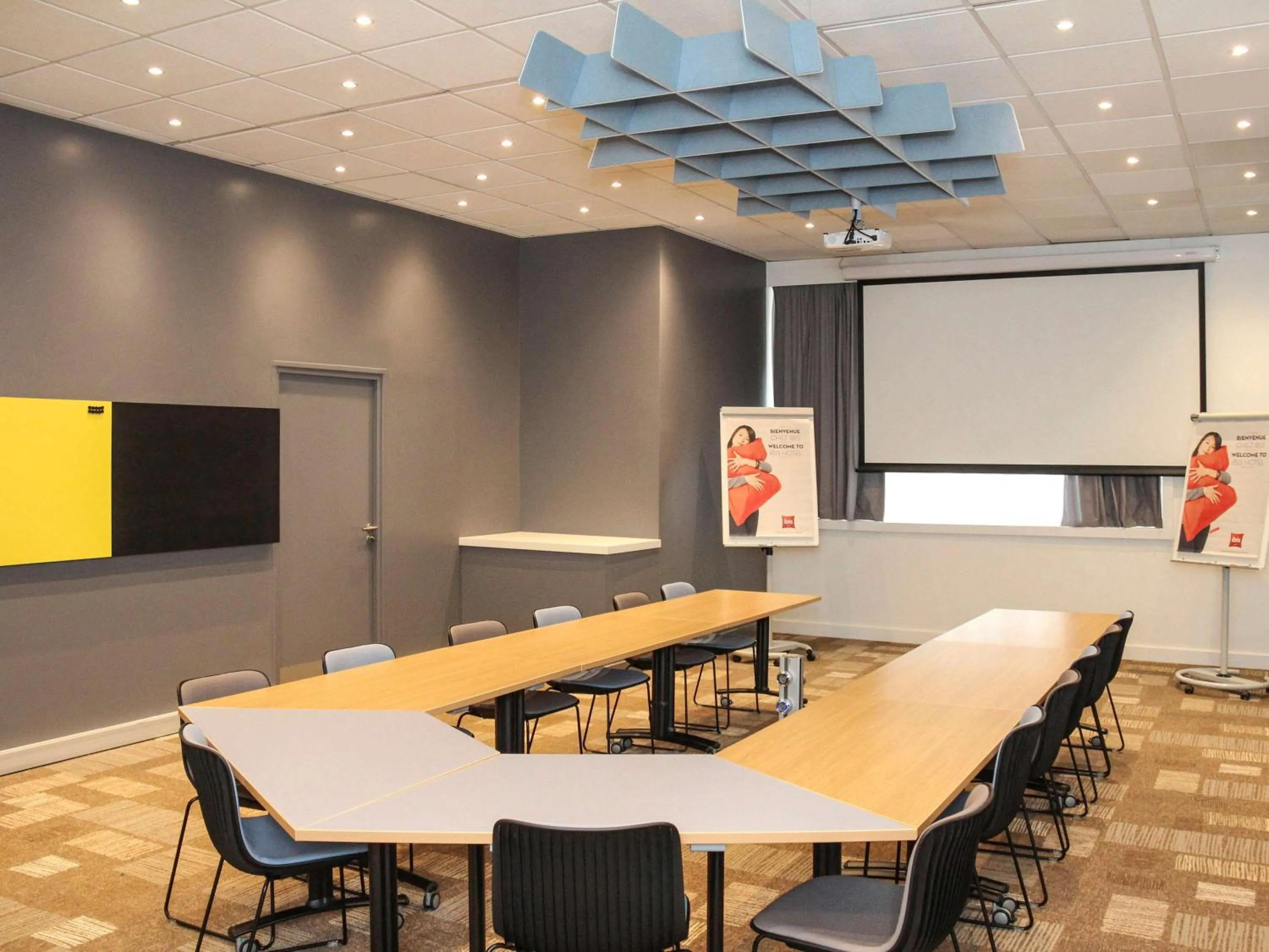 On site in ibis Lyon Gerland Musée des Confluences