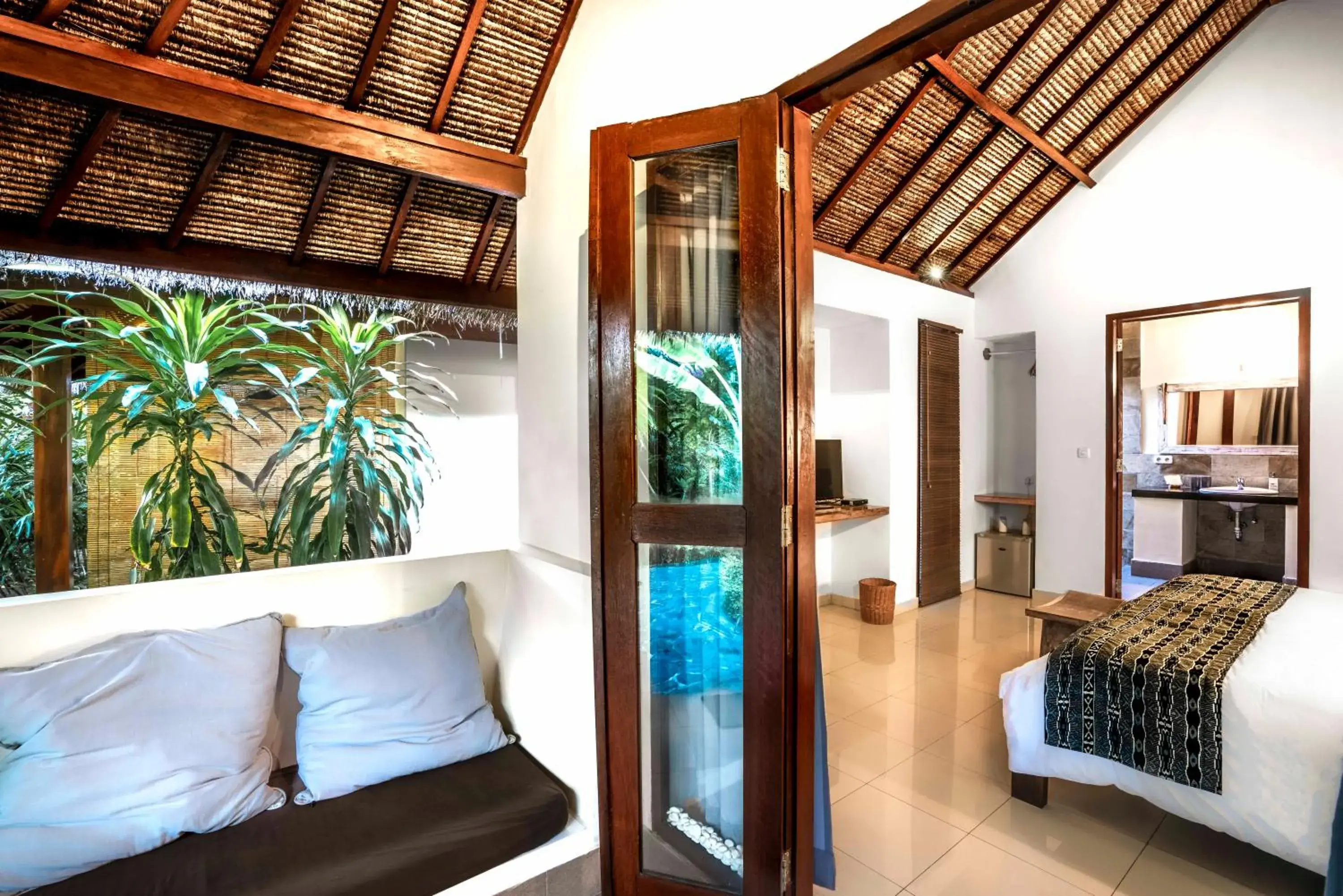 Deluxe Double or Twin Room in Manta Dive Gili Air Resort Deluxe Double or Twin Room in Manta Dive Gili Air Resort