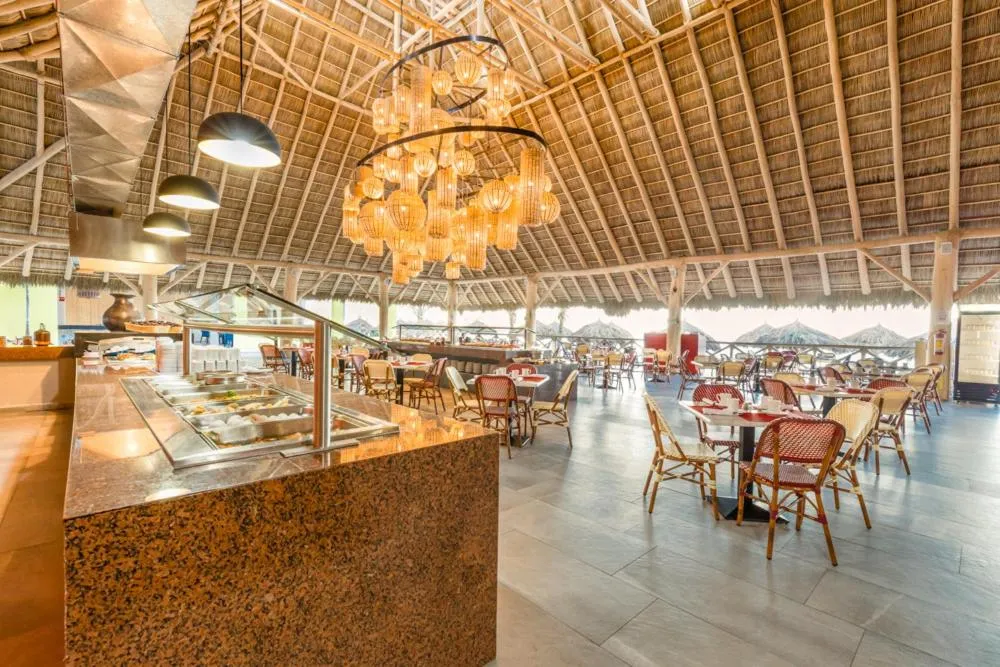 Property building in Decameron Isla Coral Guayabitos, Ramada All-Inclusive Resort