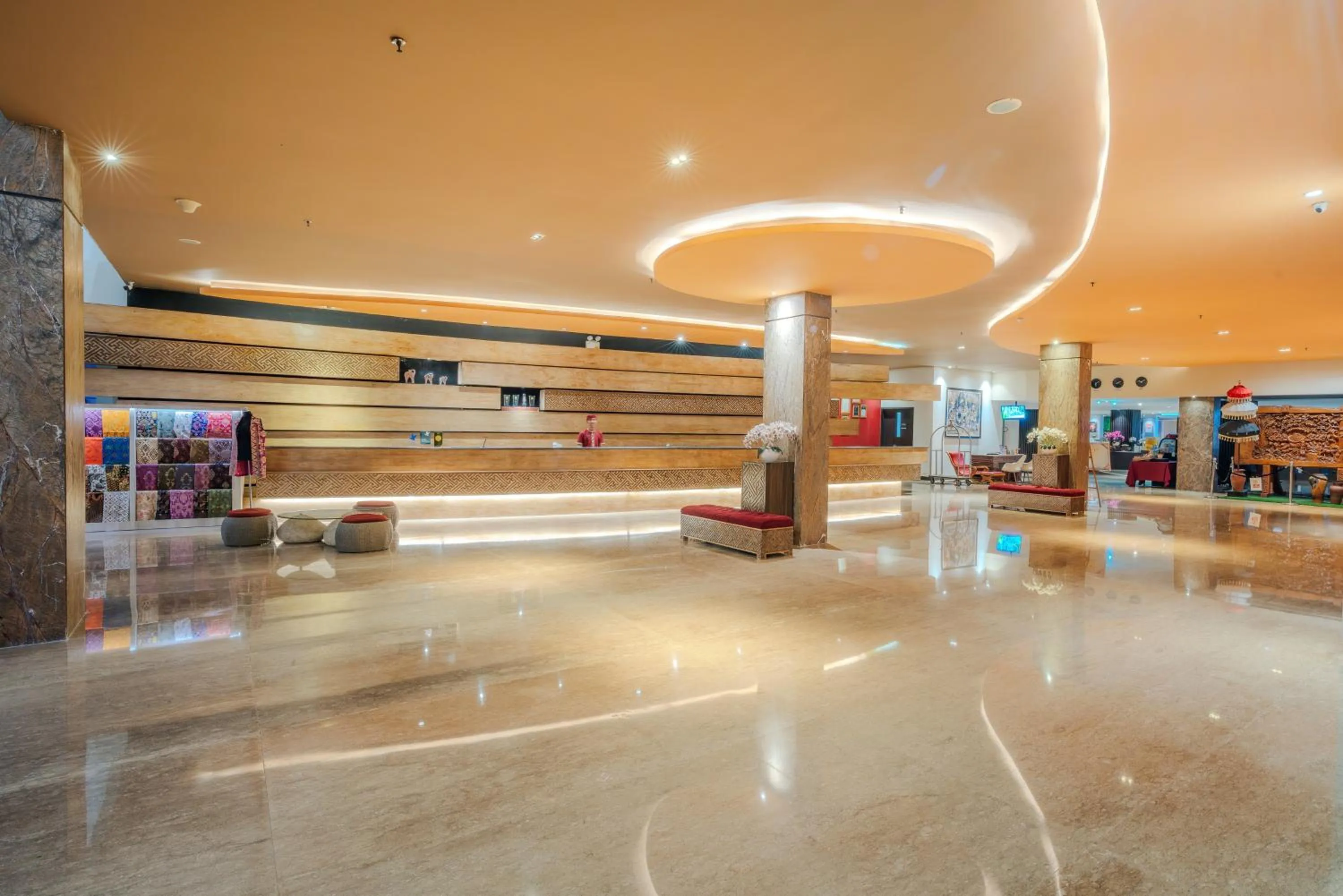 Lobby or reception in b Hotel Bali & Spa