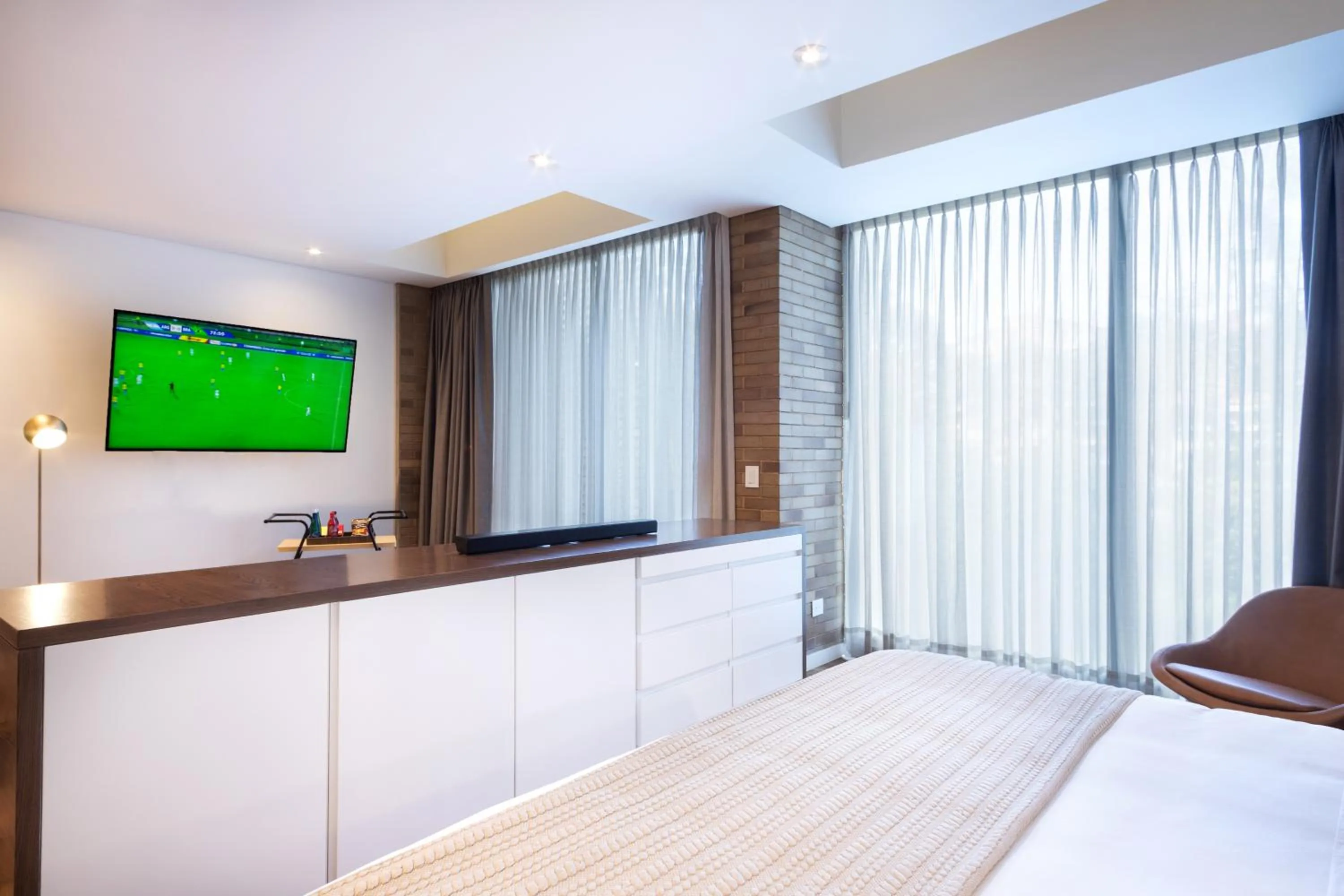 TV and multimedia, Bed in Cassa Luxury Homes