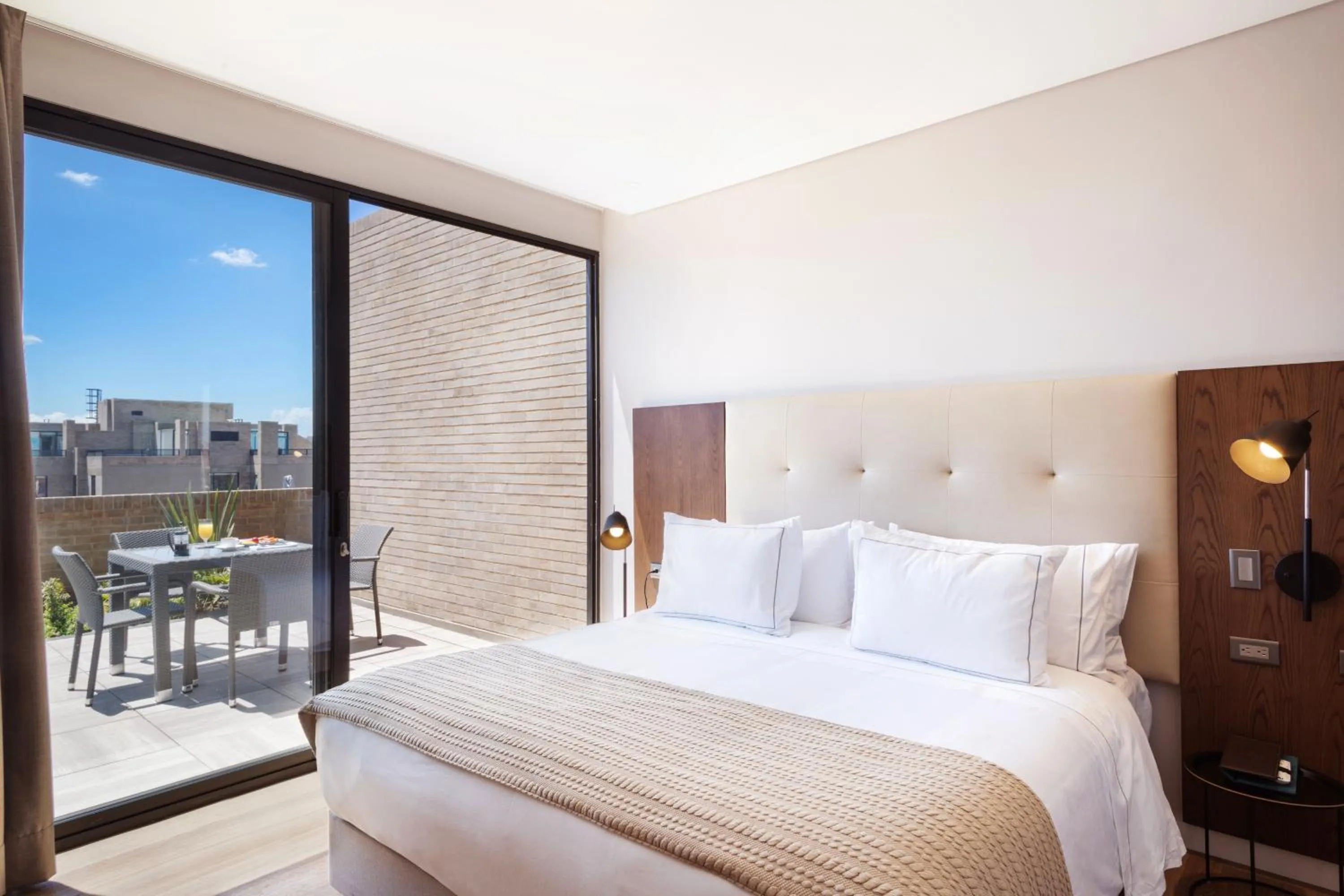 Bedroom, Bed in Cassa Luxury Homes