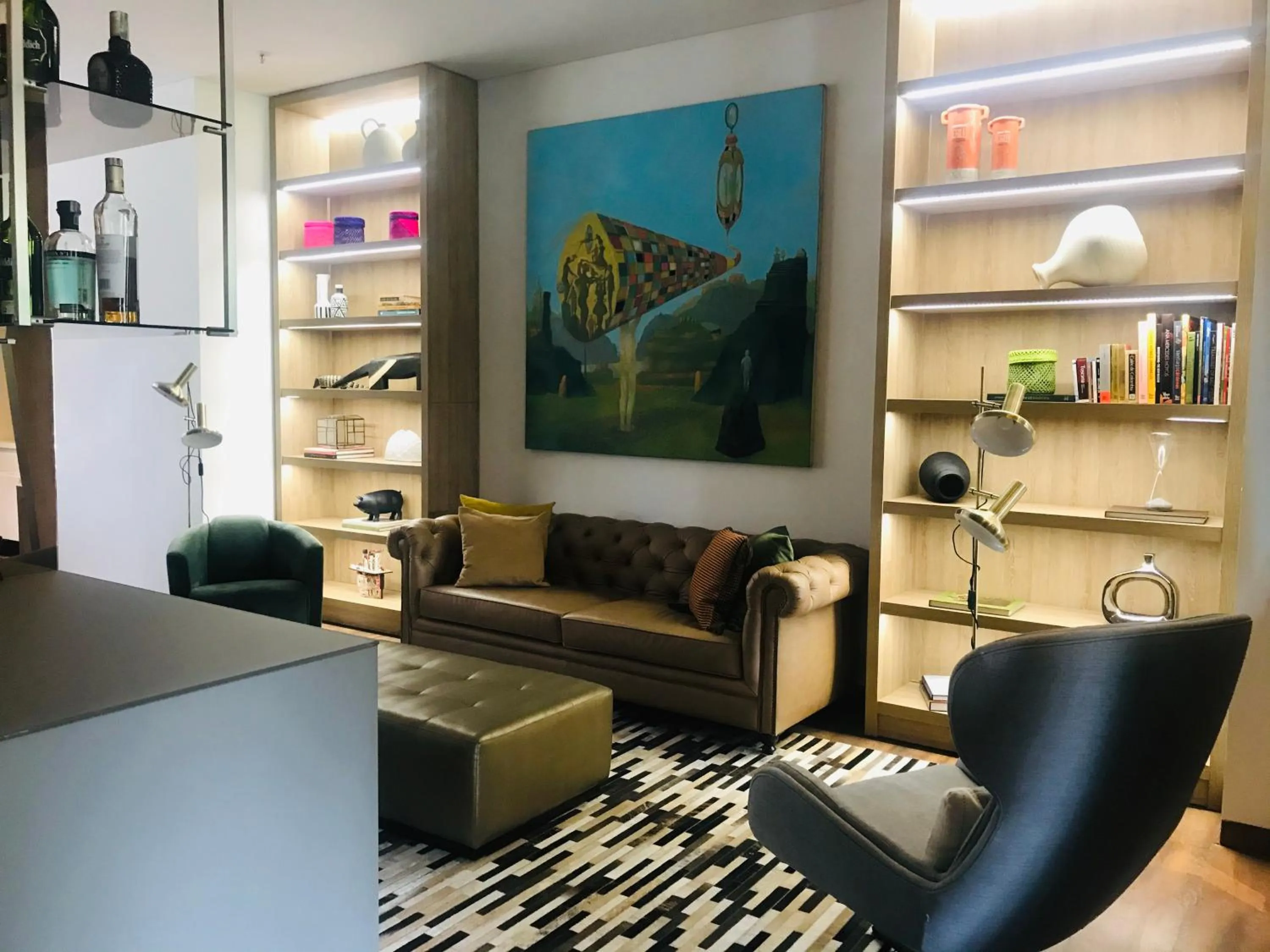 Lounge or bar in Cassa Luxury Homes