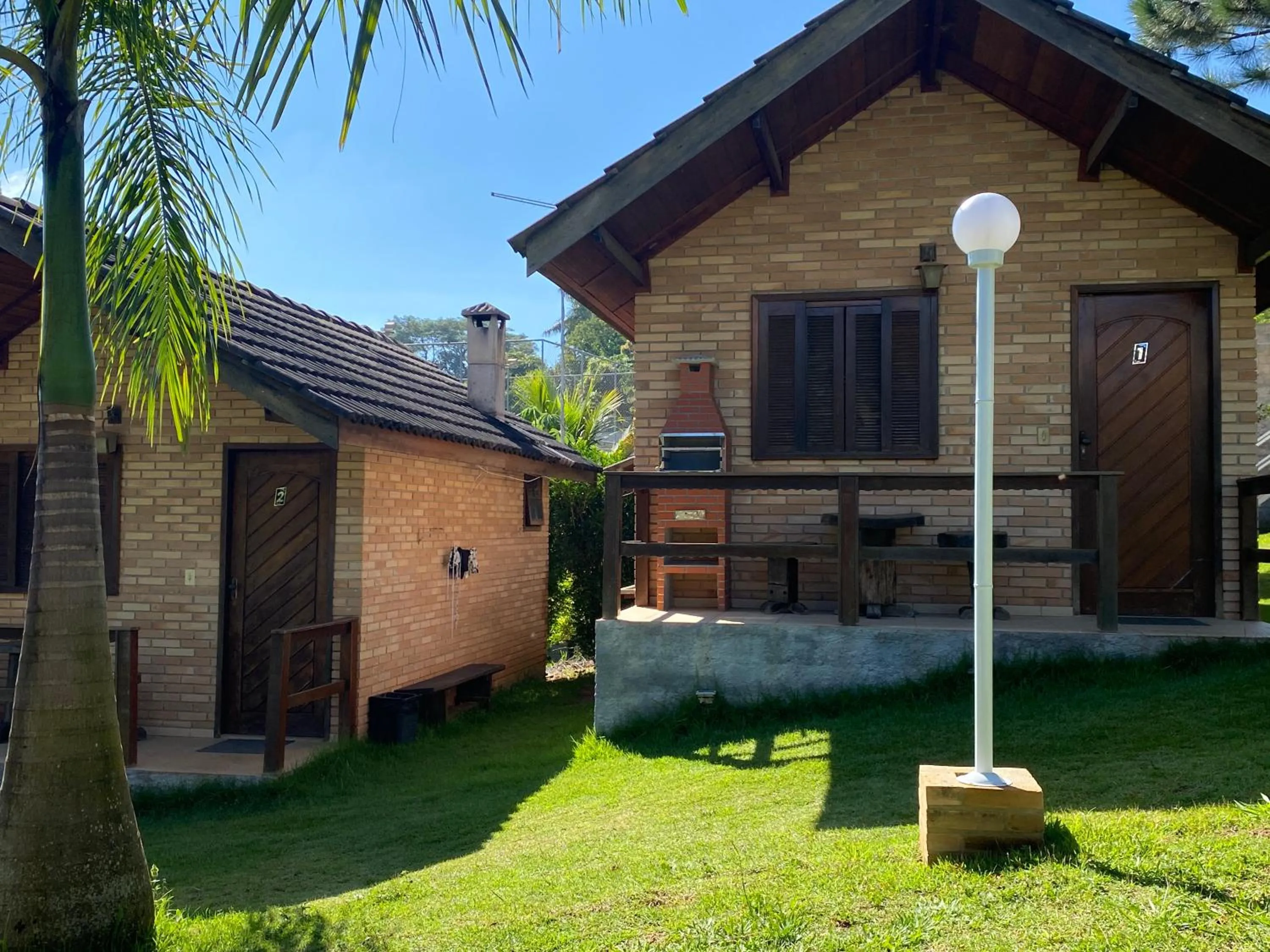 BBQ facilities in Chalés Marinelli em São Roque
