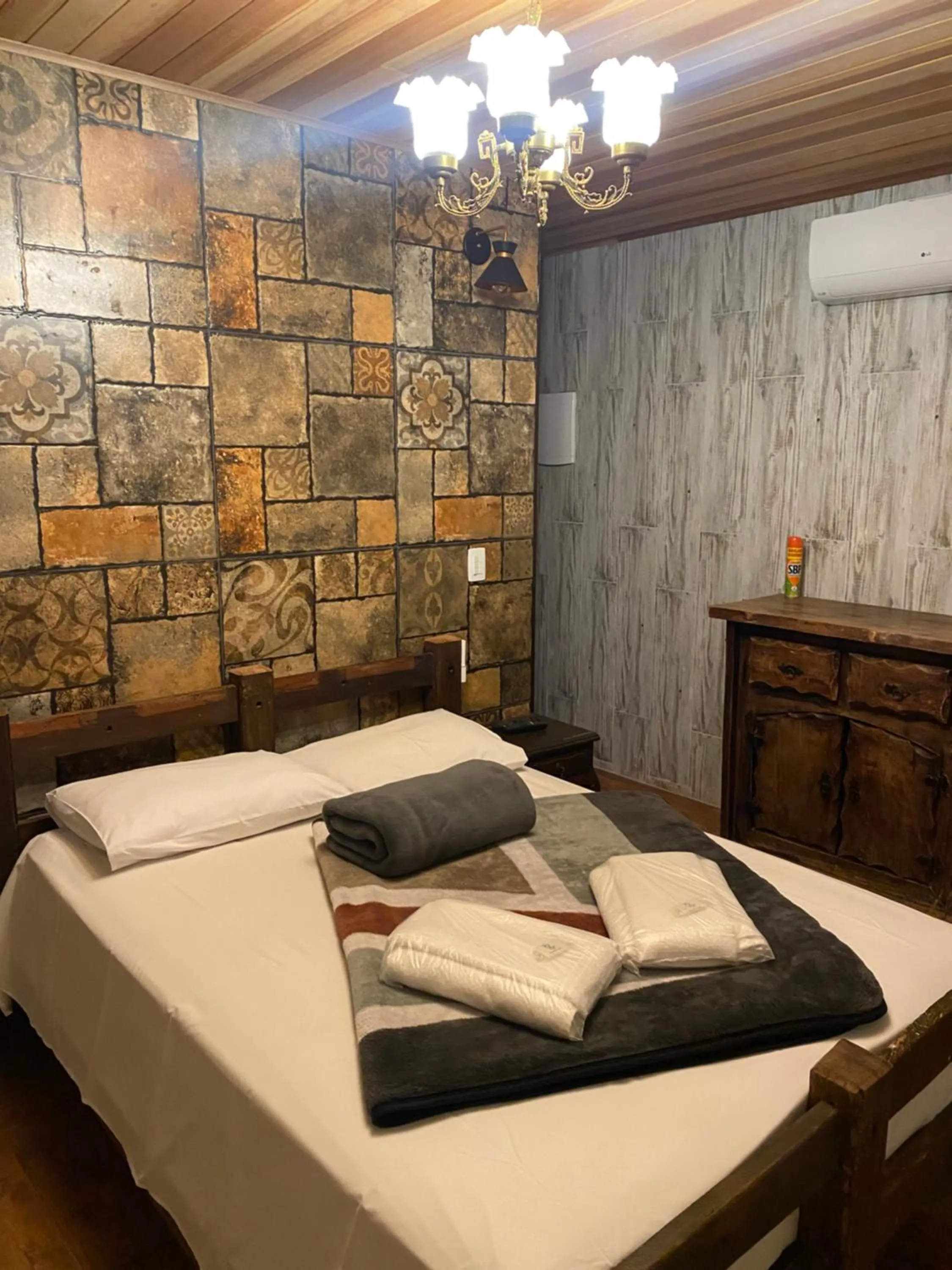 Bed in Chalés Marinelli em São Roque