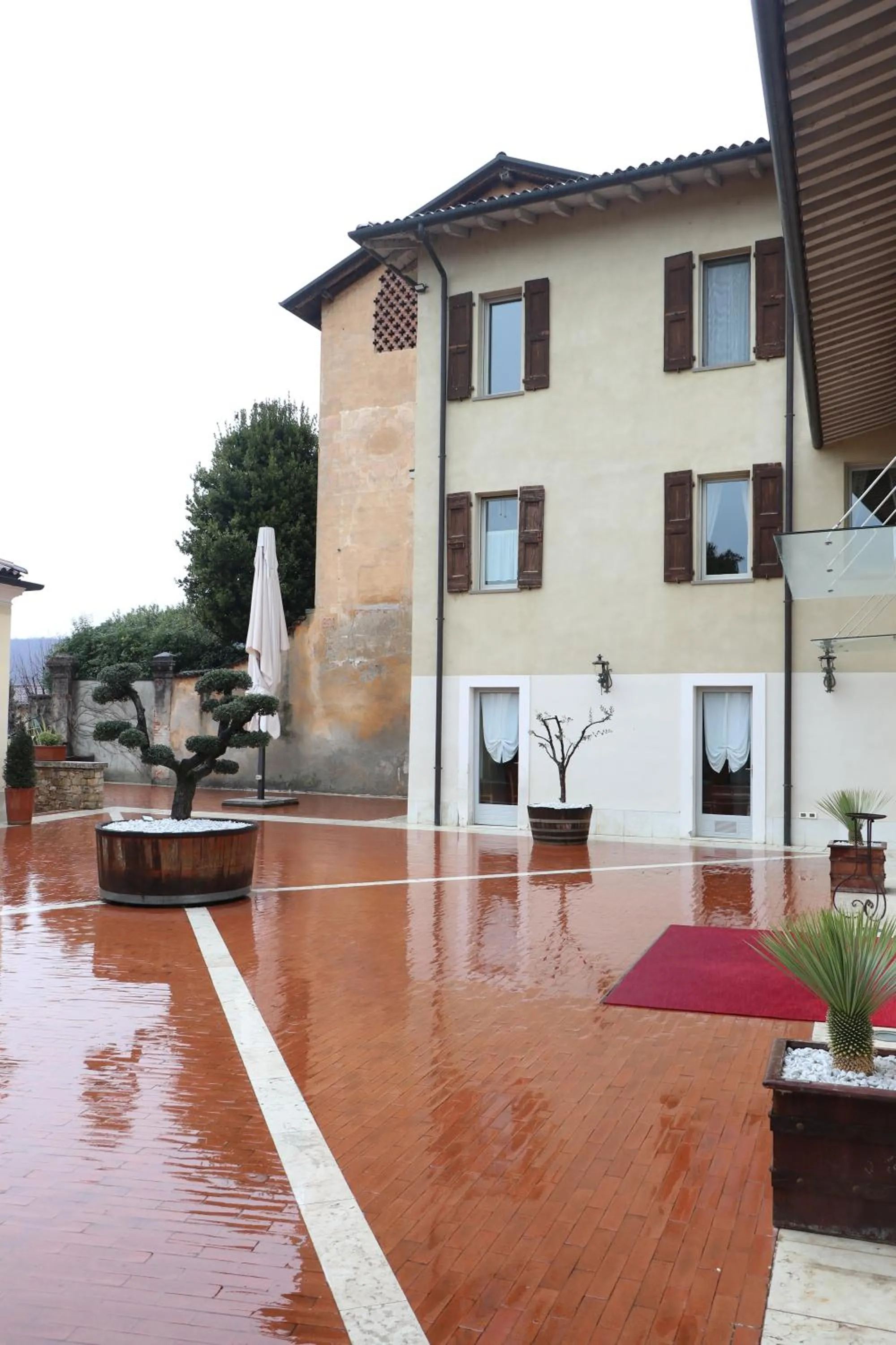 Property building in Borgo Santa Giulia