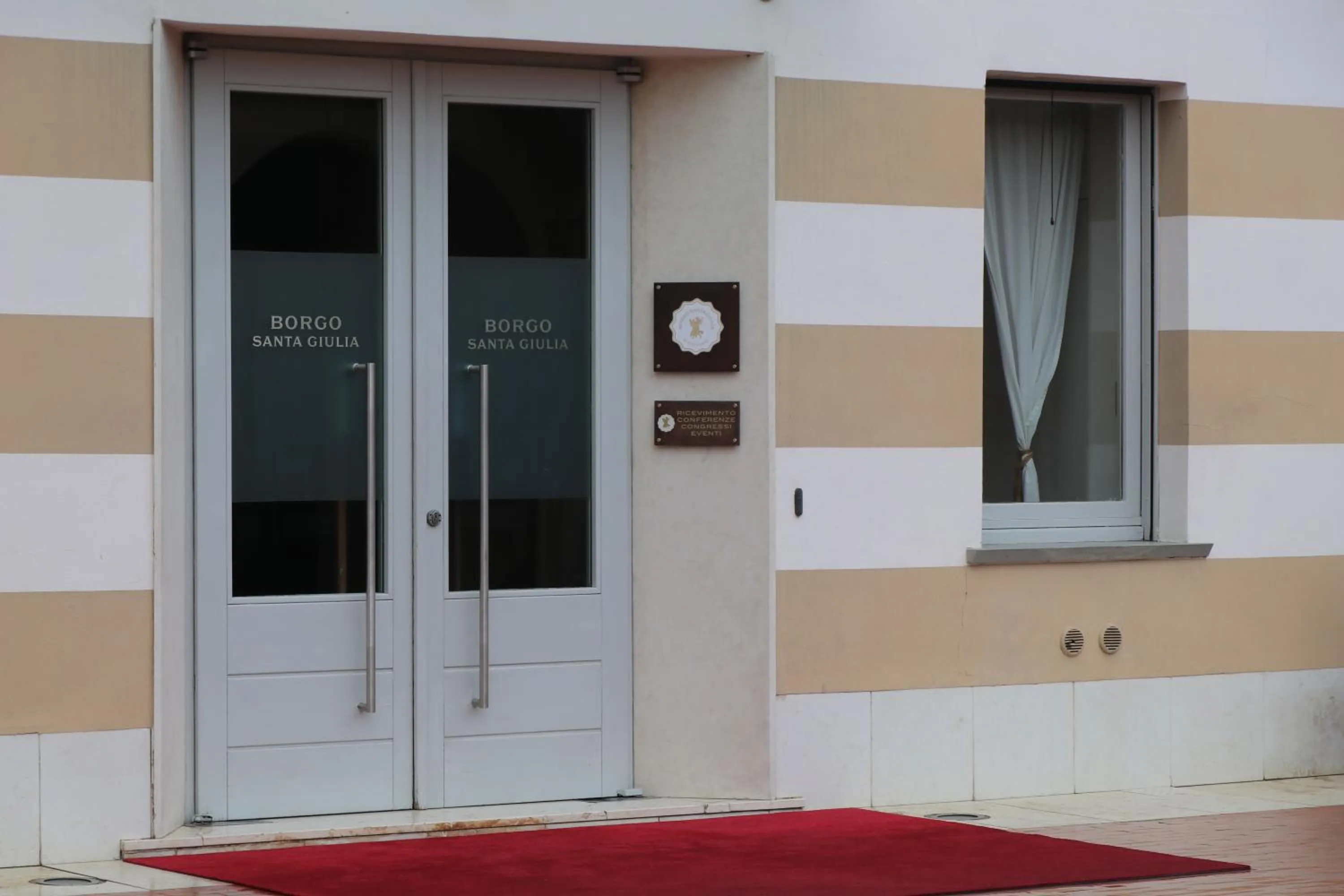 Facade/entrance in Borgo Santa Giulia