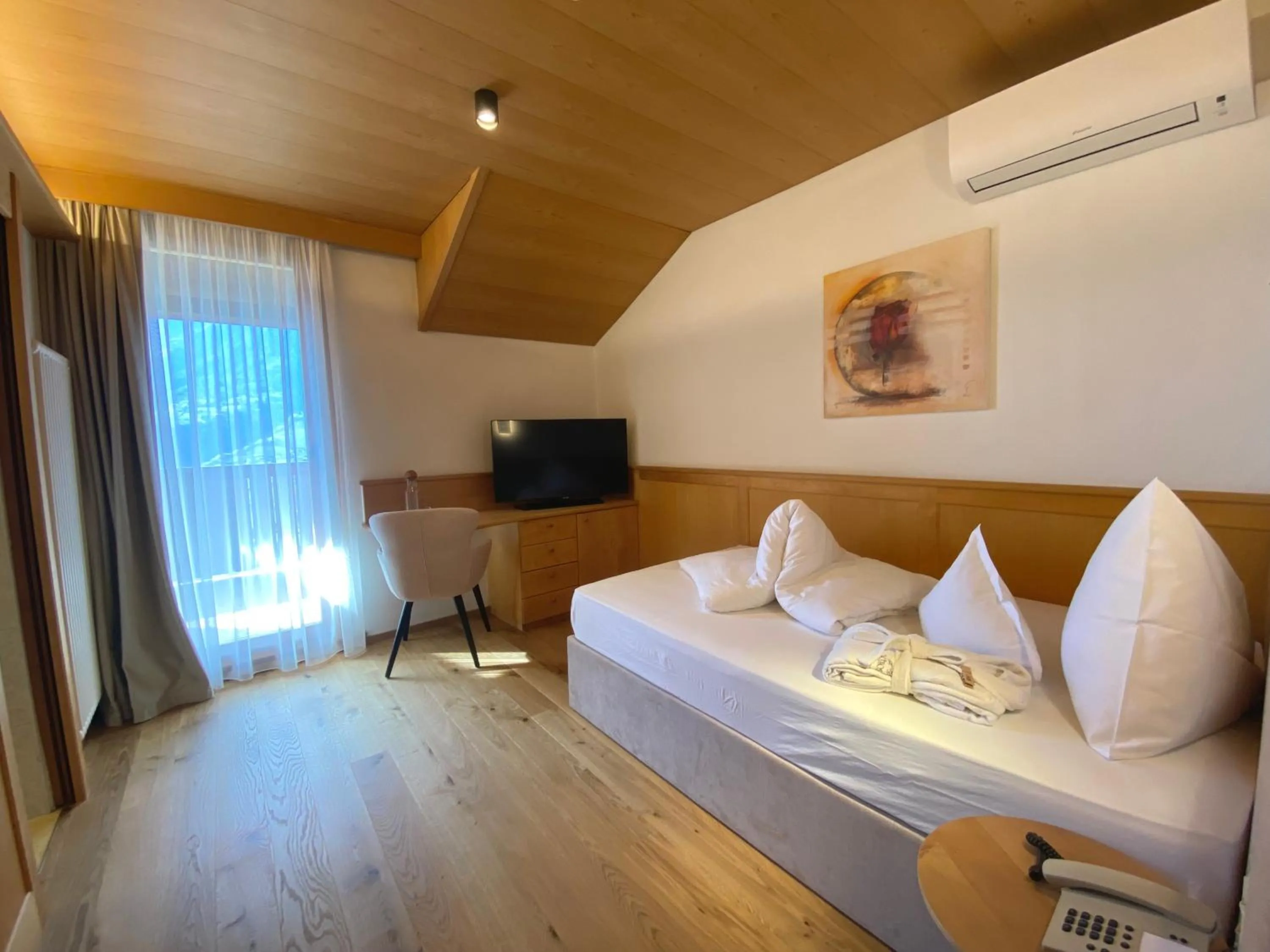 Decorative detail, Bed in Hotel Schlosswirt