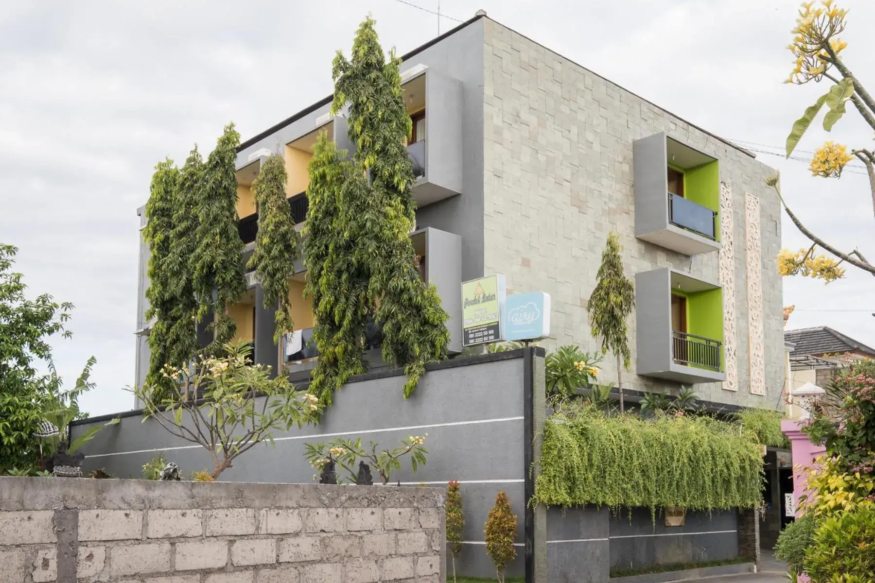 RedDoorz @ Kerta Dalem Sidakarya RedDoorz @ Kerta Dalem Sidakarya