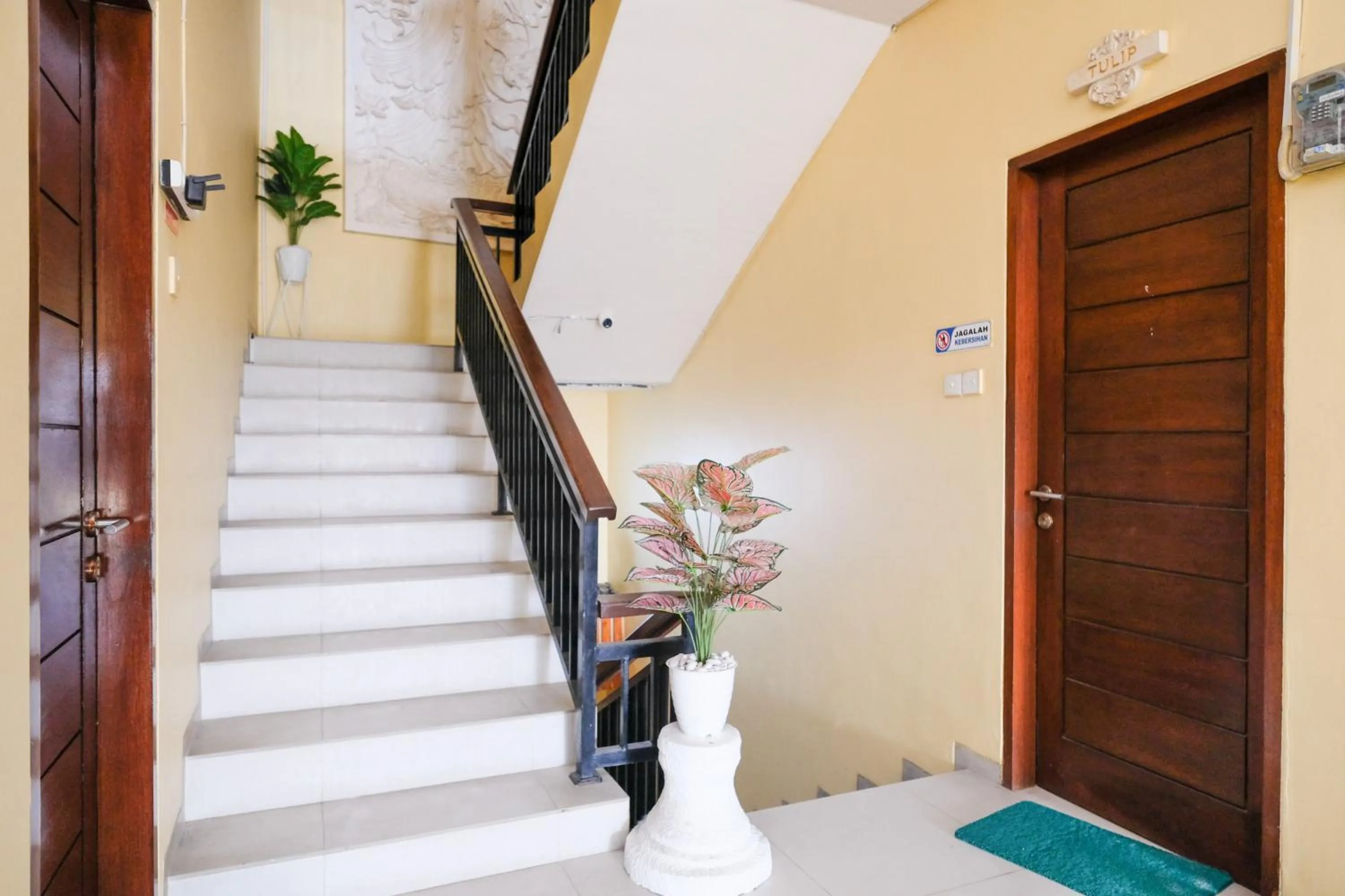 Property building in RedDoorz @ Kerta Dalem Sidakarya