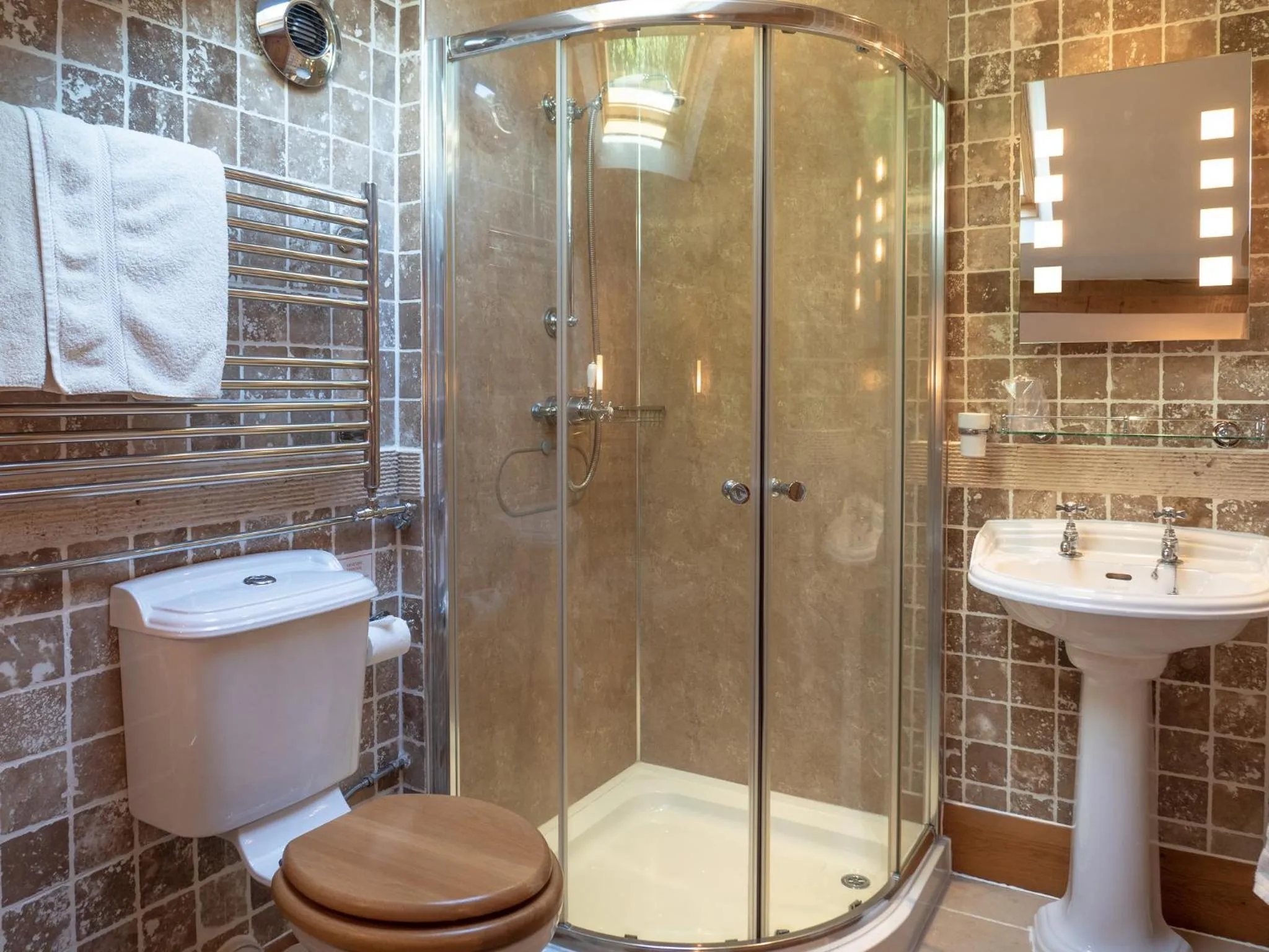 Shower in The Wayside and Whisky Barn