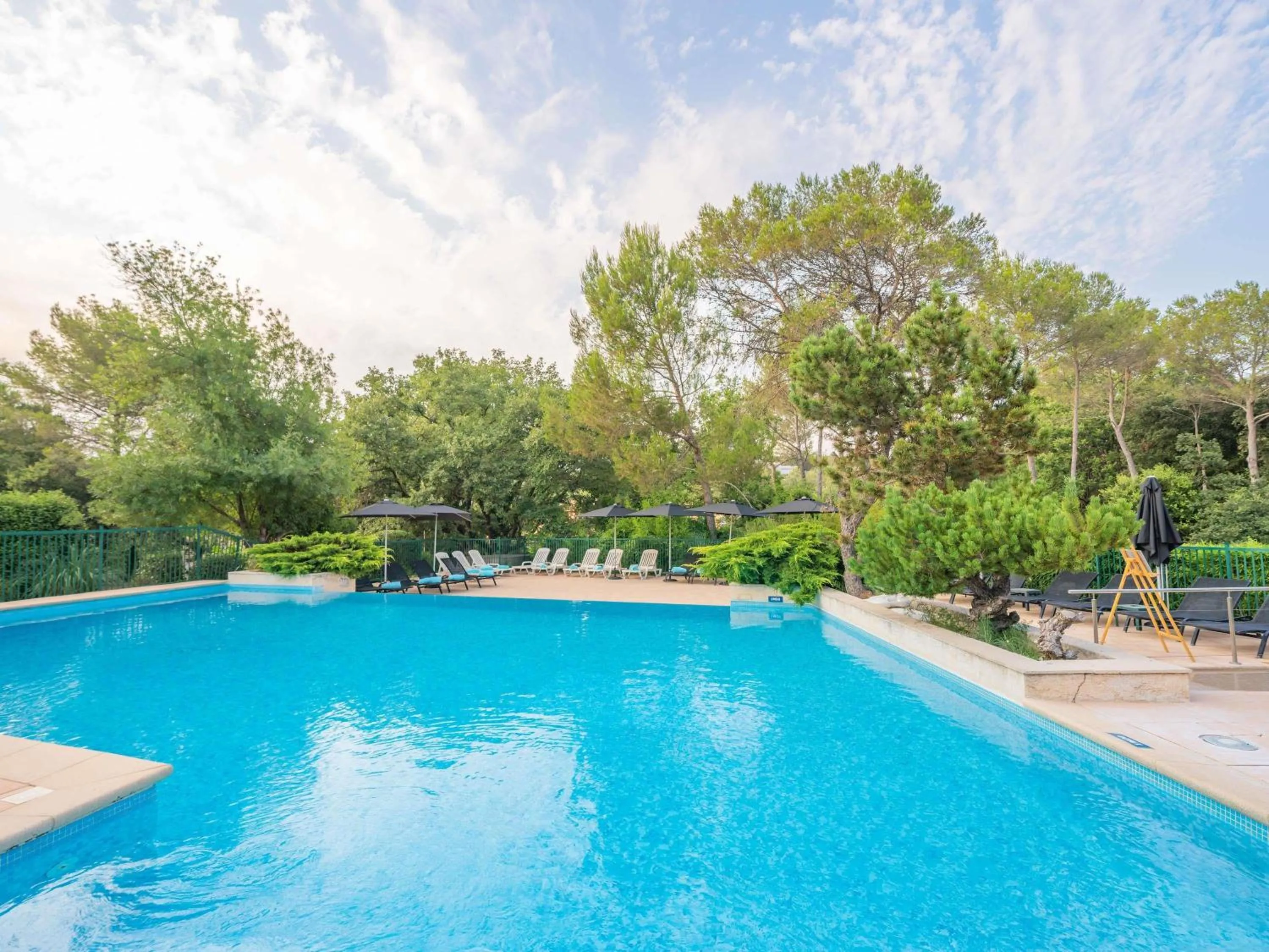 Pool view in ibis Antibes Sophia-Antipolis