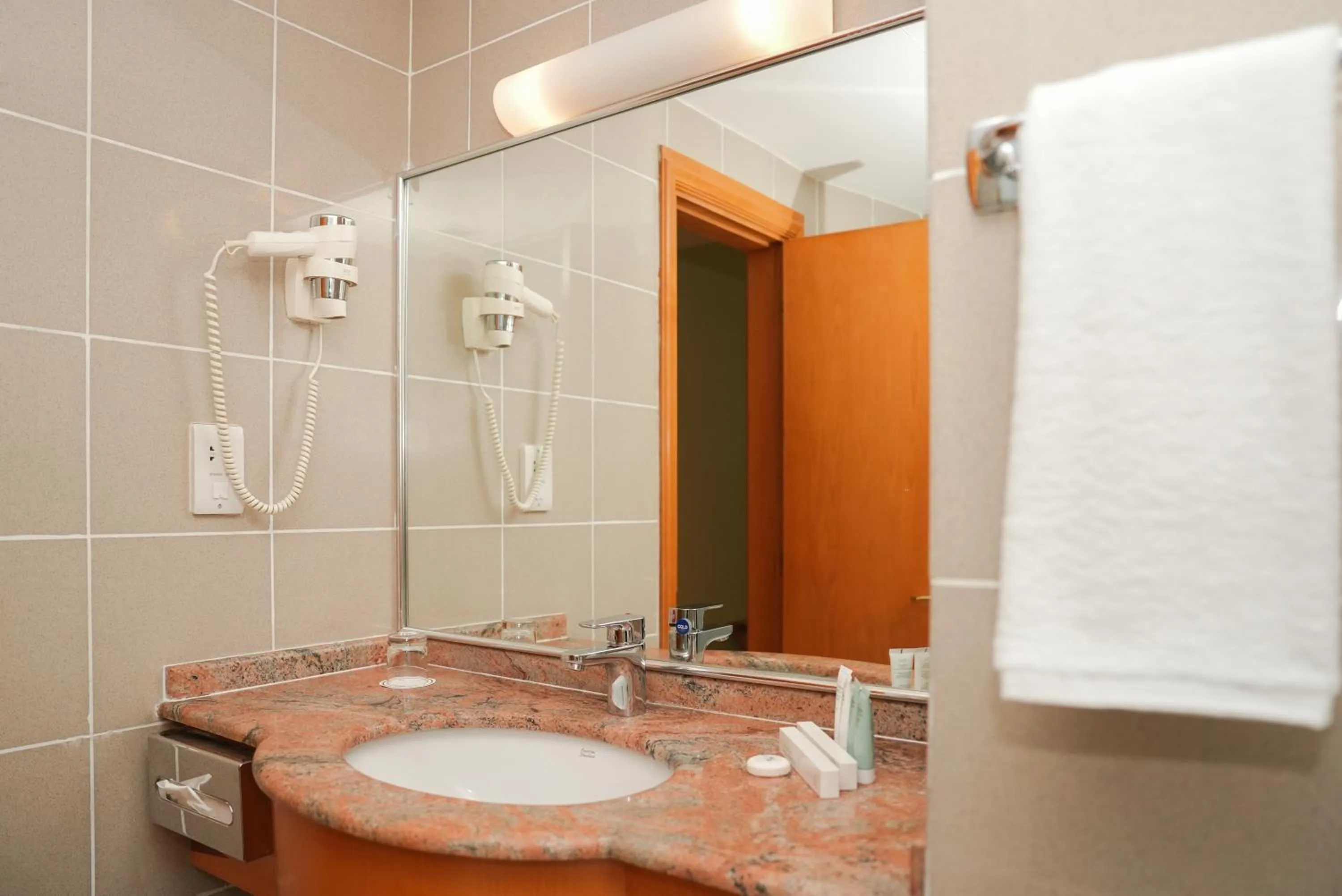 Bathroom in Swiss-Belinn Doha