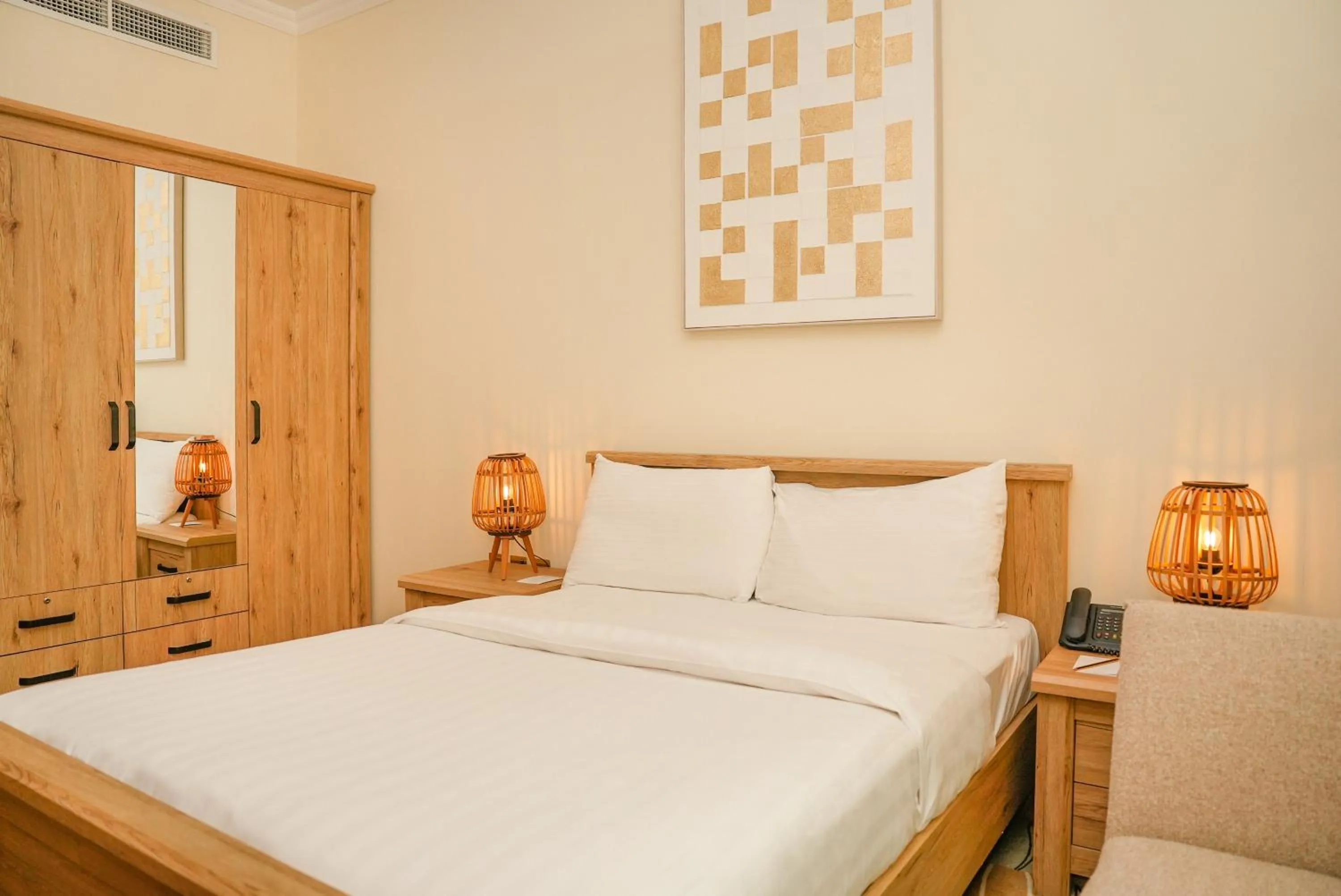 Bedroom, Bed in Swiss-Belinn Doha