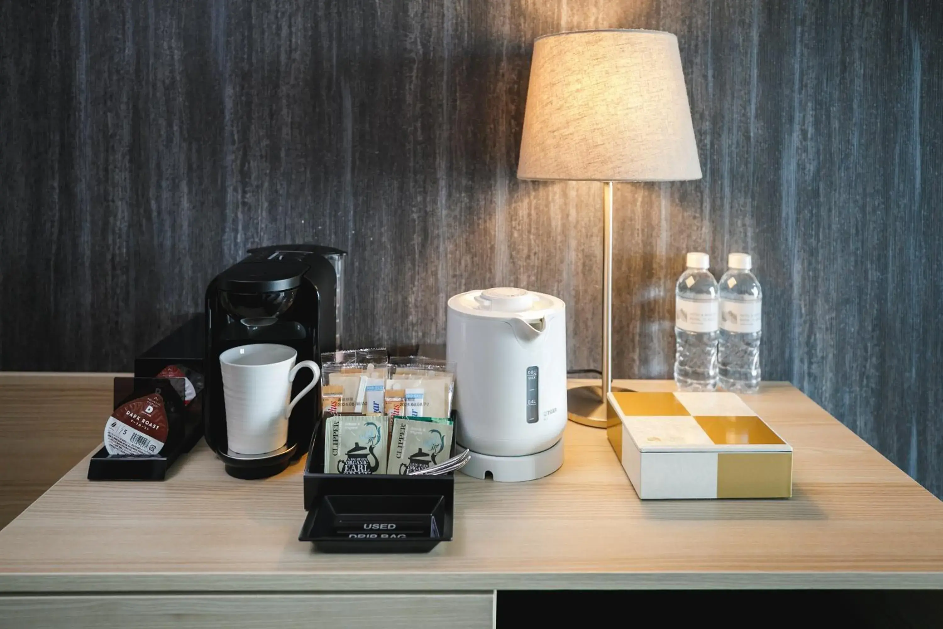 Premium Queen Room - Non-Smoking in Hotel Royal Classic Osaka Premium Queen Room - Non-Smoking in Hotel Royal Classic Osaka