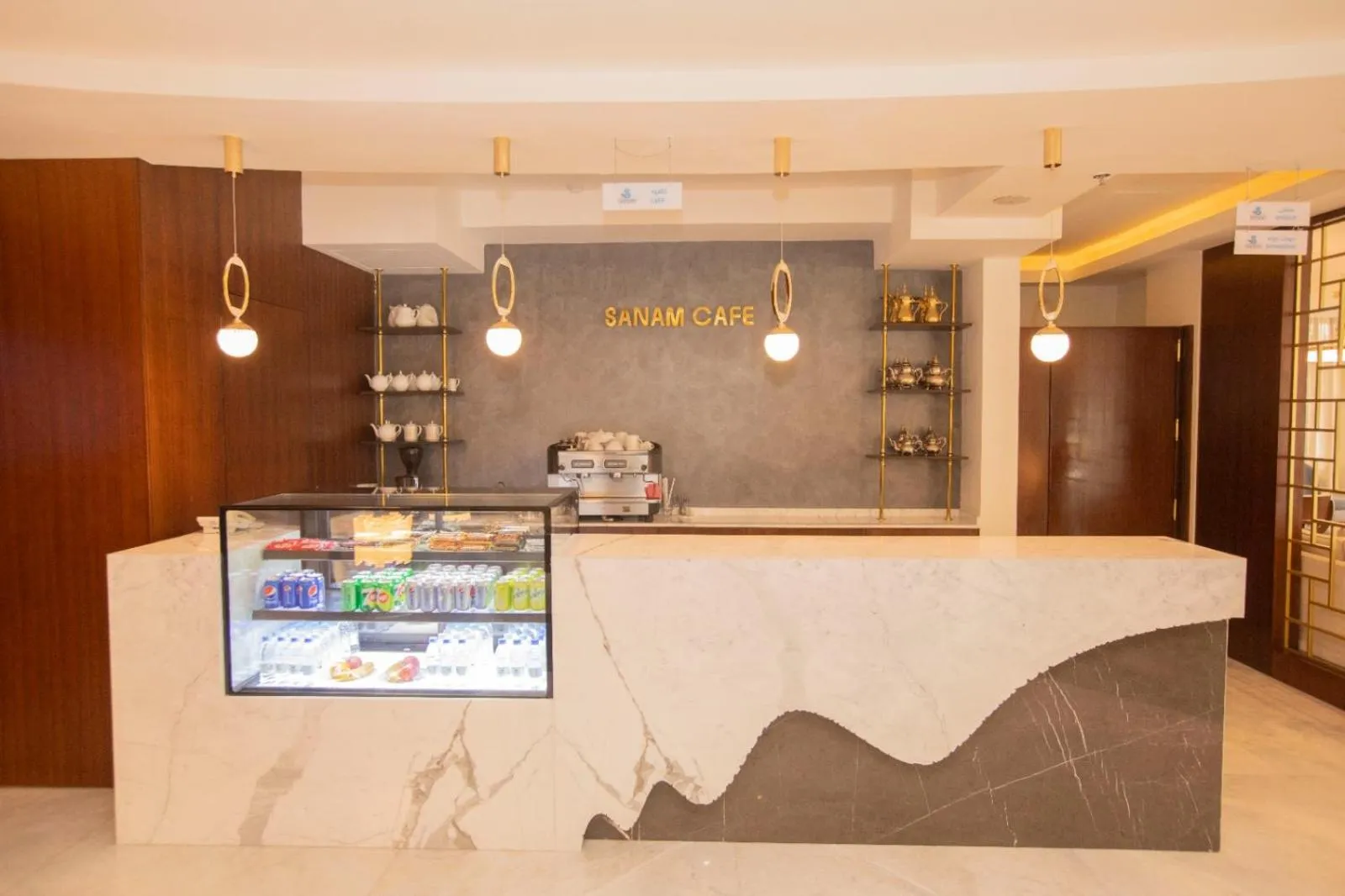 Restaurant/places to eat in Sanam Hotel Suites - Riyadh