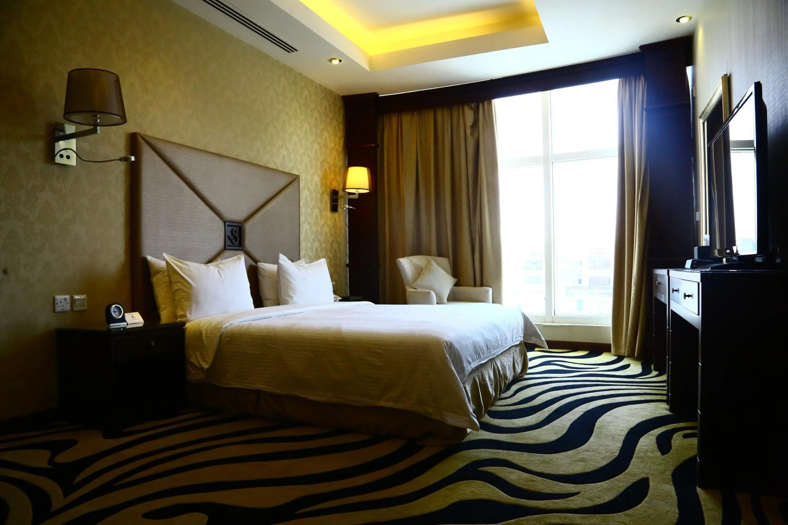 Bedroom, Bed in Sanam Hotel Suites - Riyadh