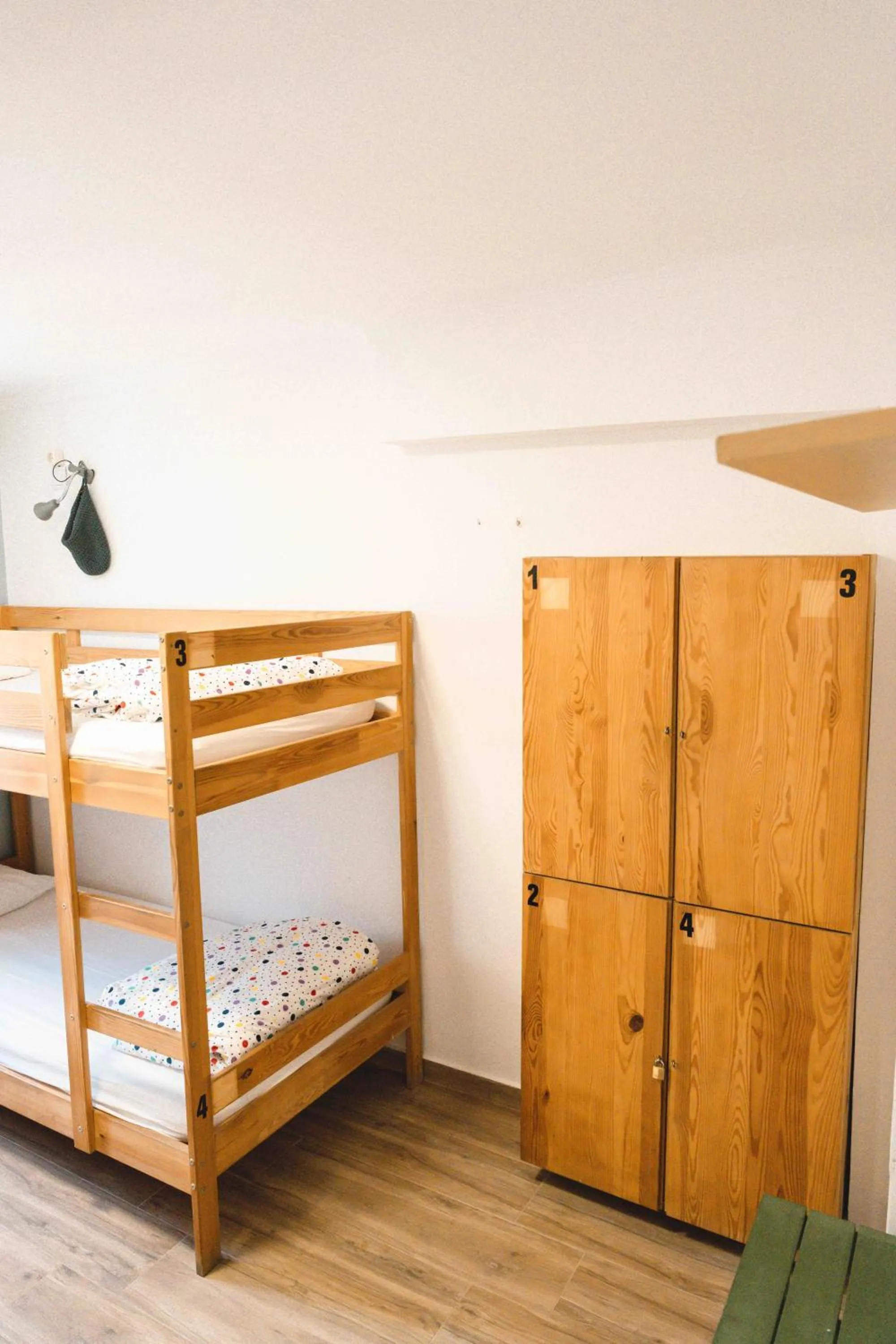 Bedroom, Bed in Cascais Bay Hostel