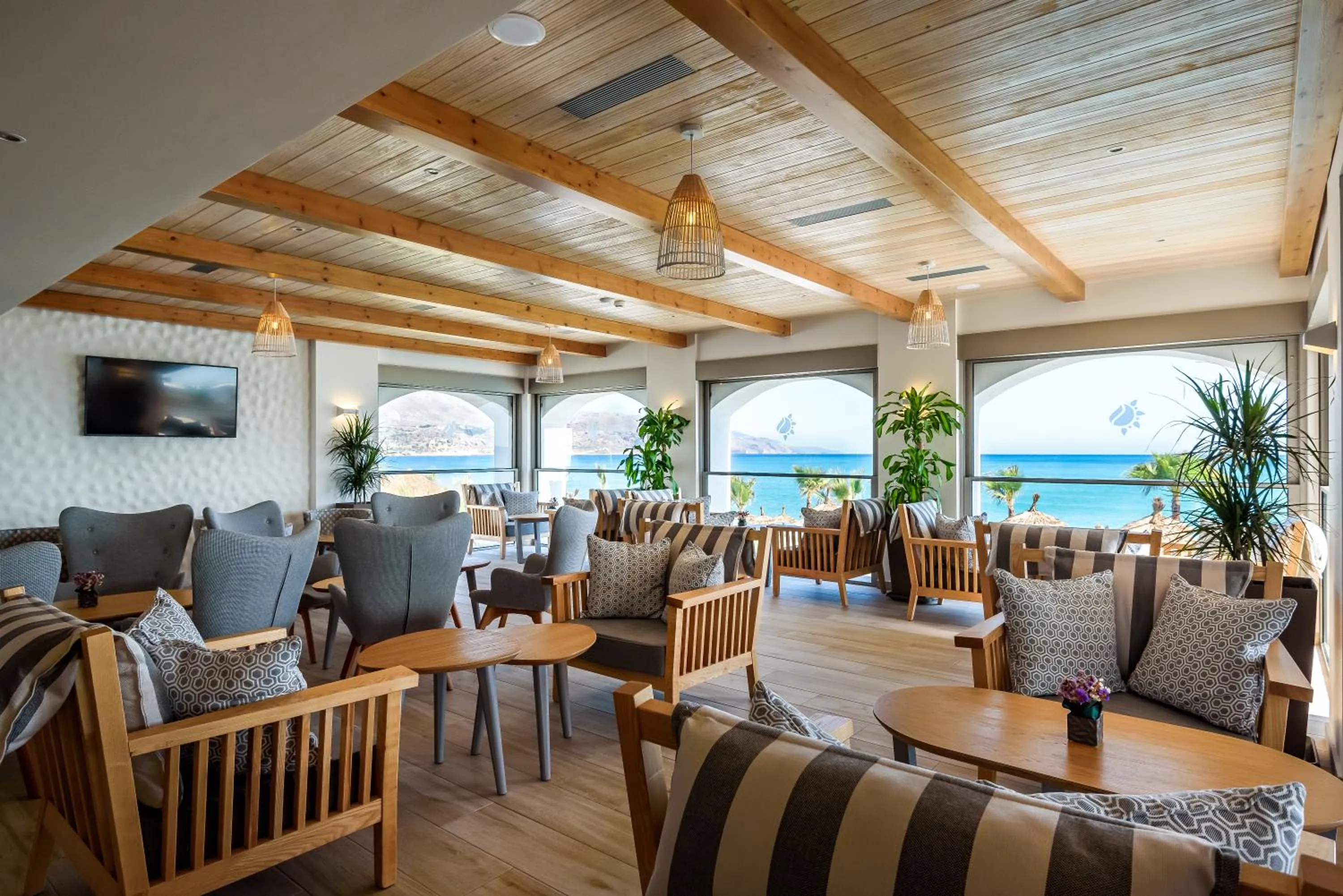 Lounge or bar in Solimar White Pearl - Adults Only