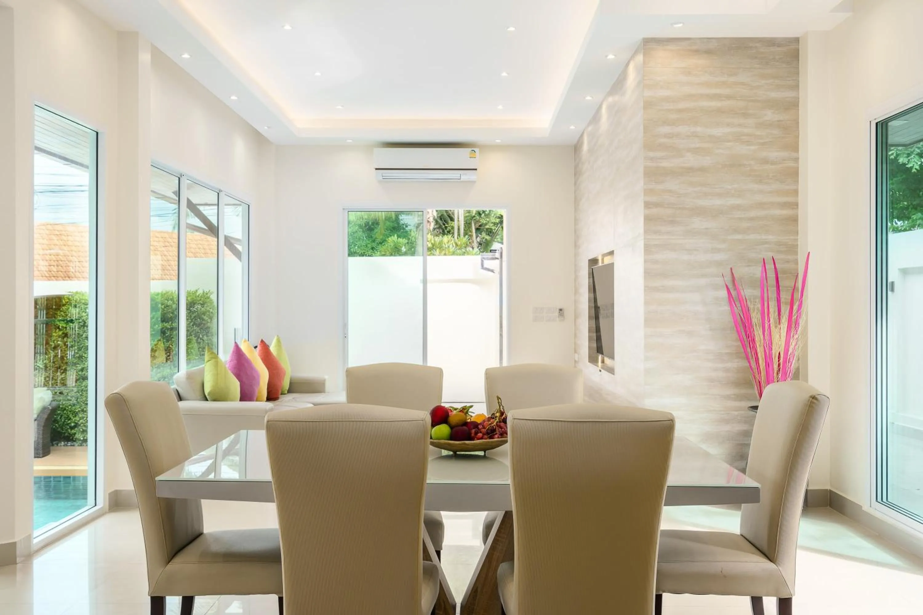 Living room in Luxury Pool Villa A14 3BR 6-8 Persons