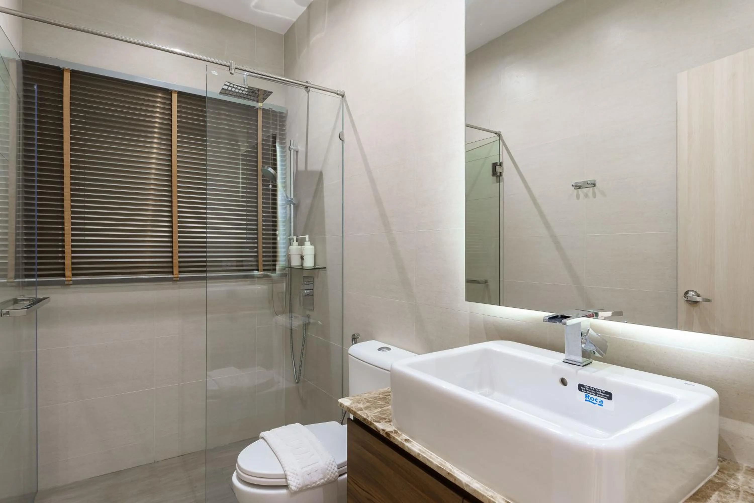 Bathroom in Luxury Pool Villa A14 3BR 6-8 Persons