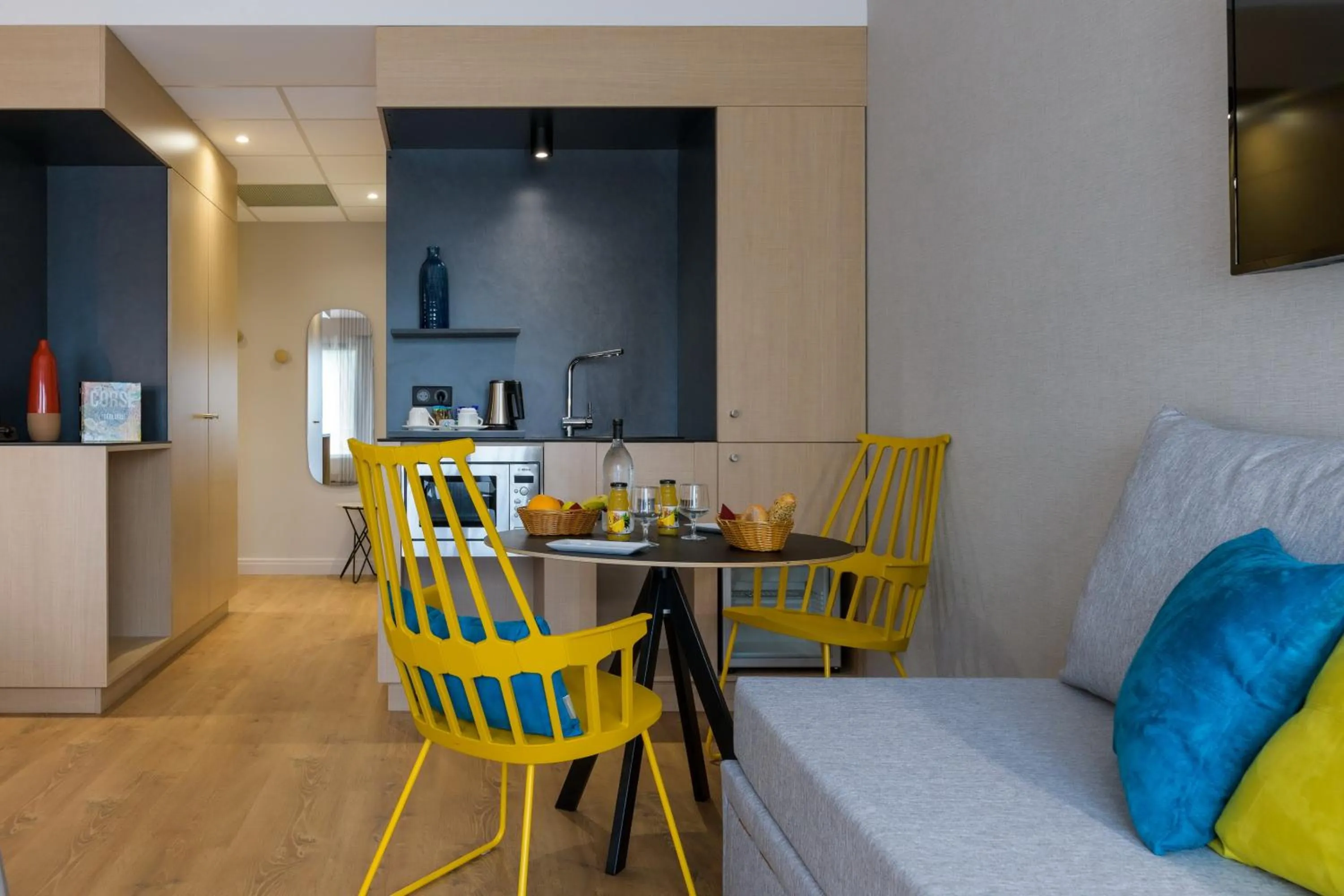 Kitchen or kitchenette in Best Western Montecristo-Bastia