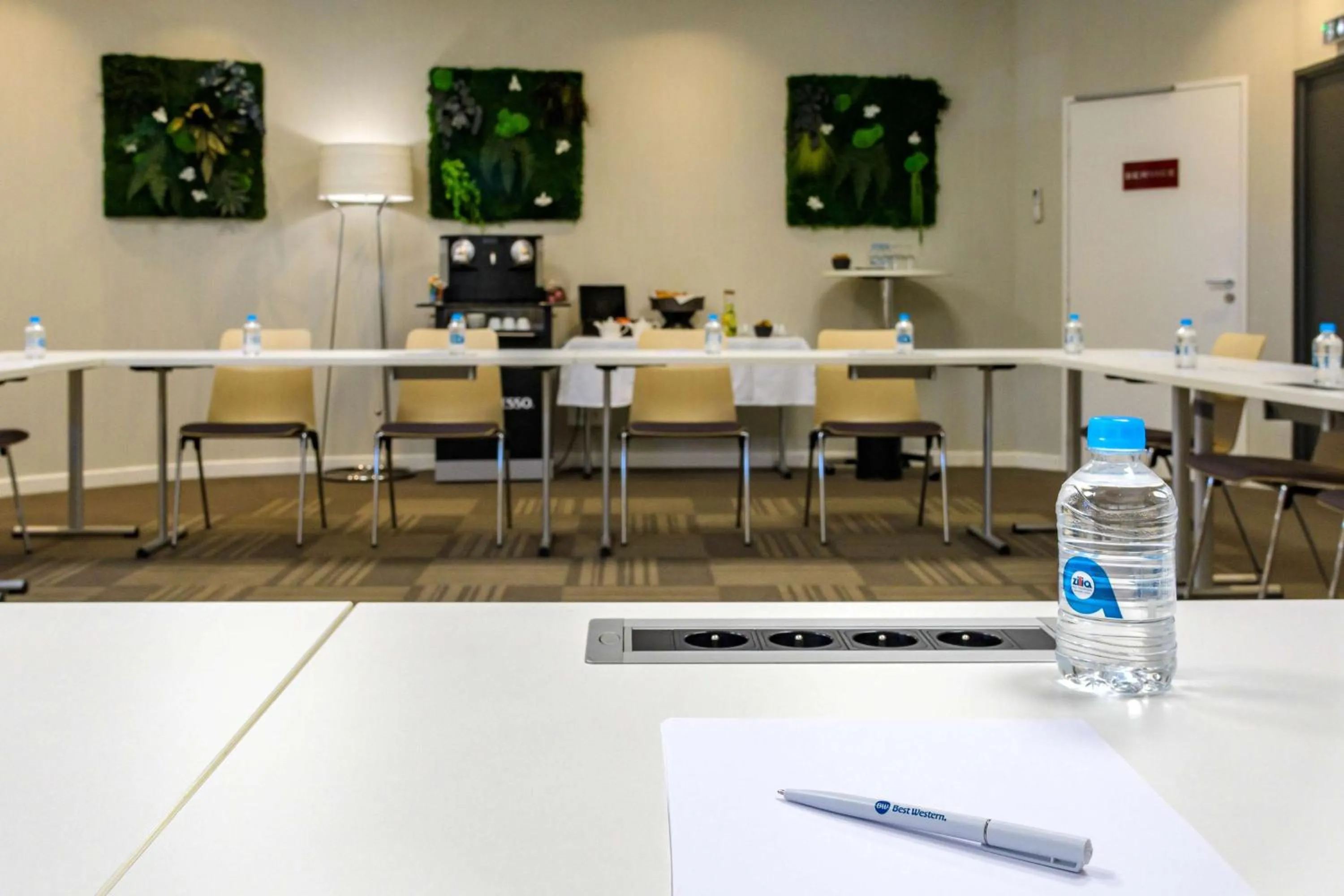 On site in Best Western Montecristo-Bastia