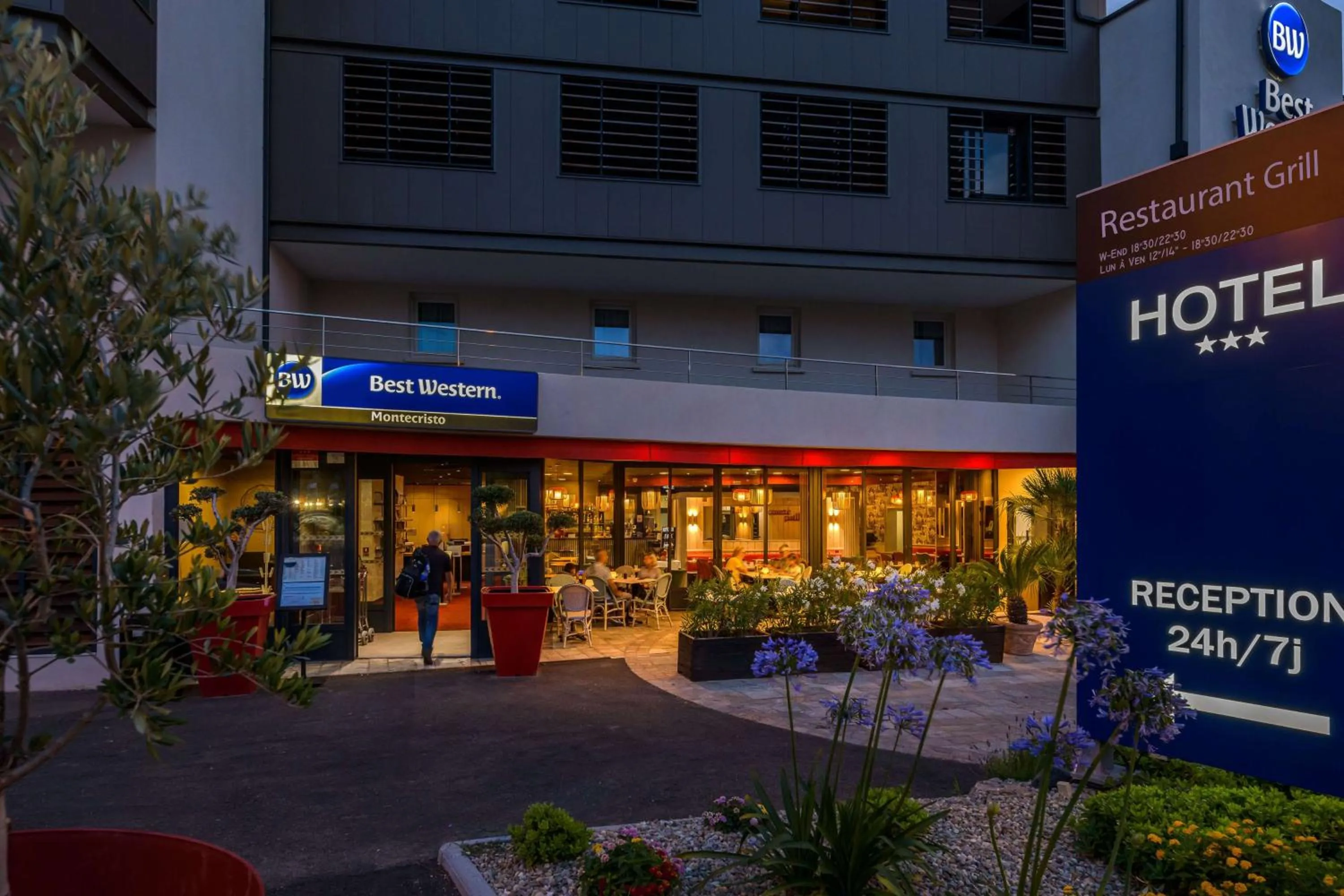 Property building in Best Western Montecristo-Bastia