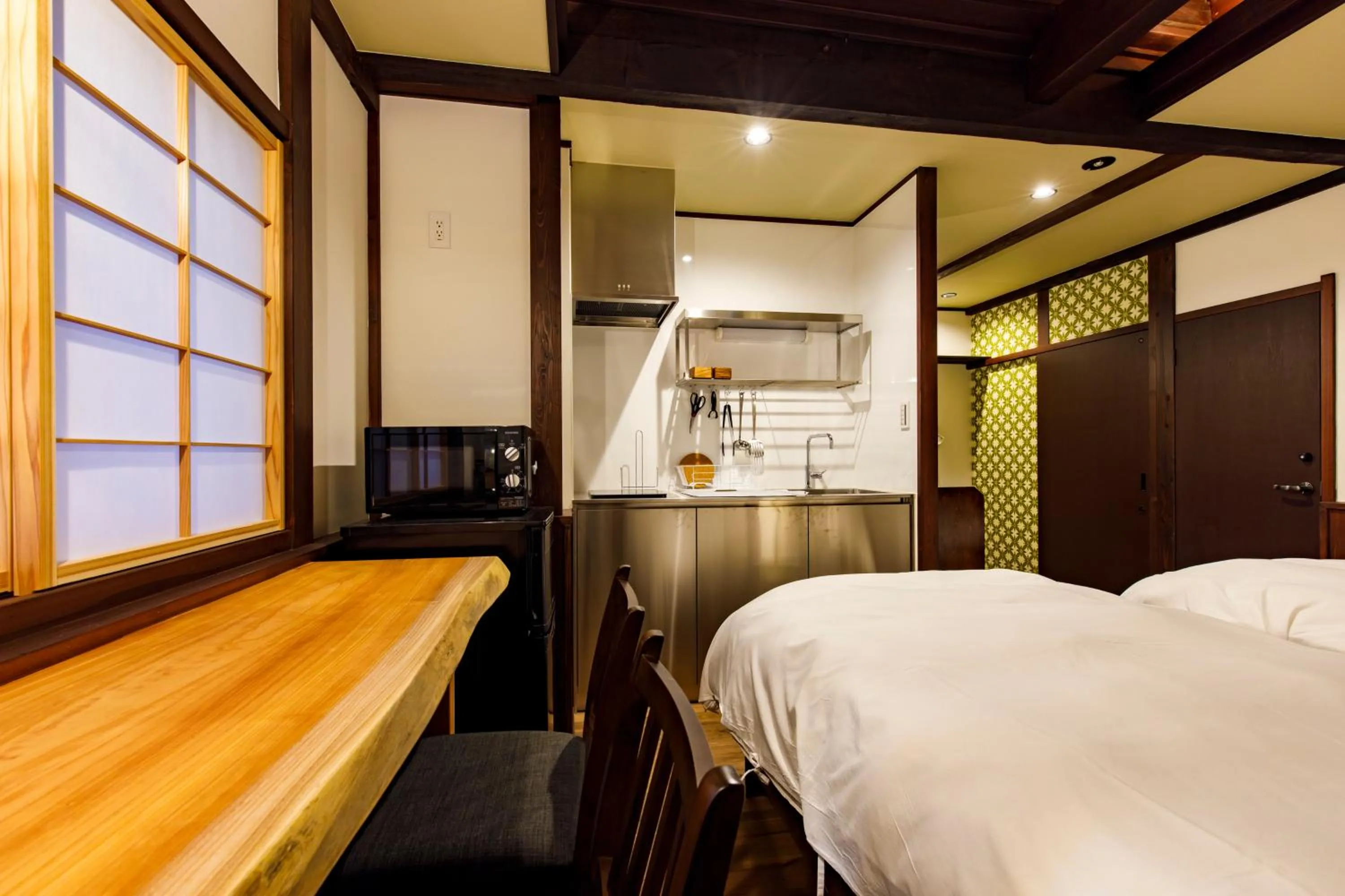 Bed in Wow! KANAZAWA STAY