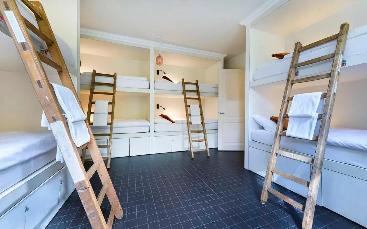 Bed in 8-Bed Female Dormitory Room in Hello I'm Local - Boutique Hostel Bed in 8-Bed Female Dormitory Room in Hello I'm Local - Boutique Hostel