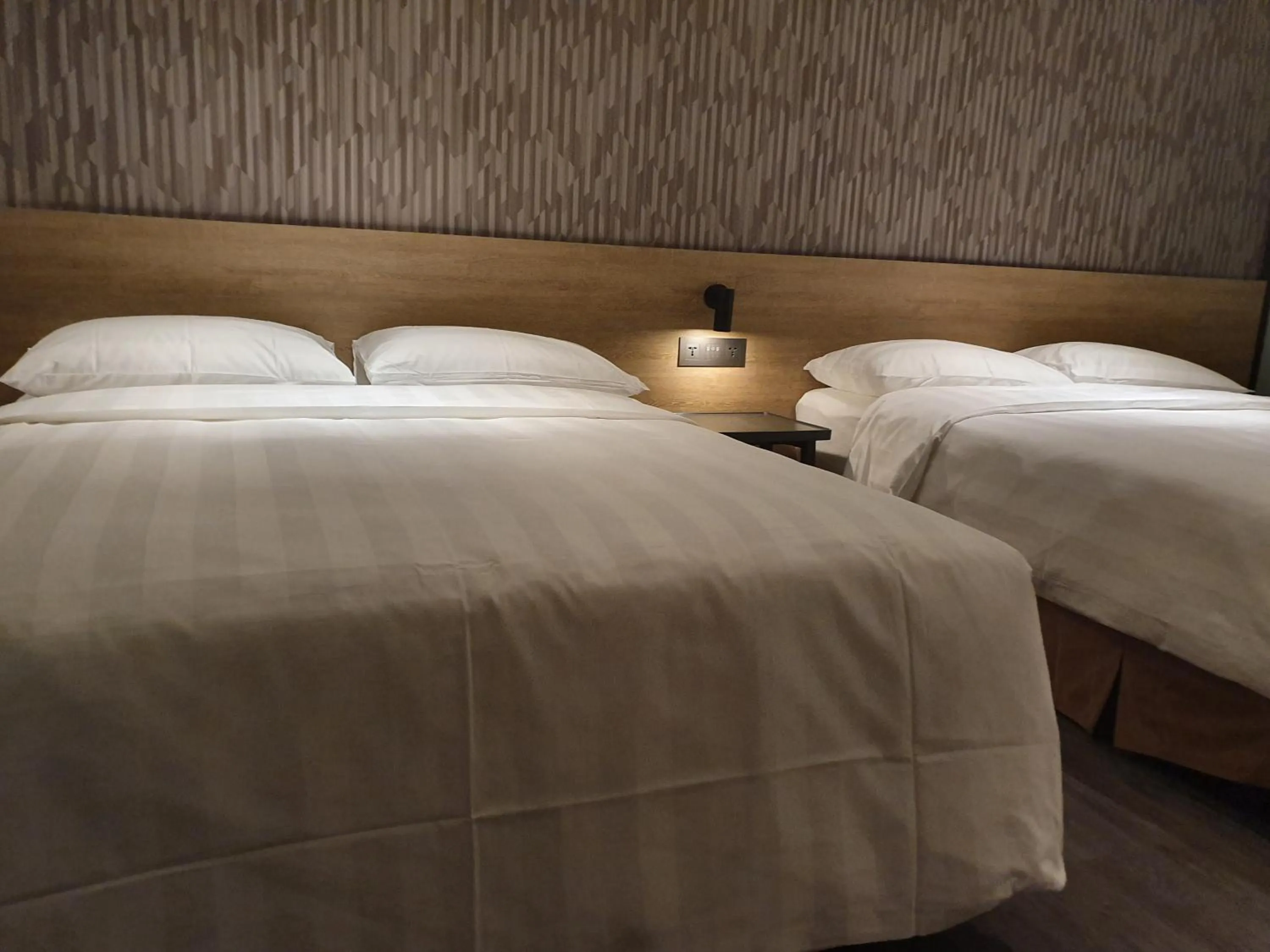 Bed in City Suites - Taoyuan Station