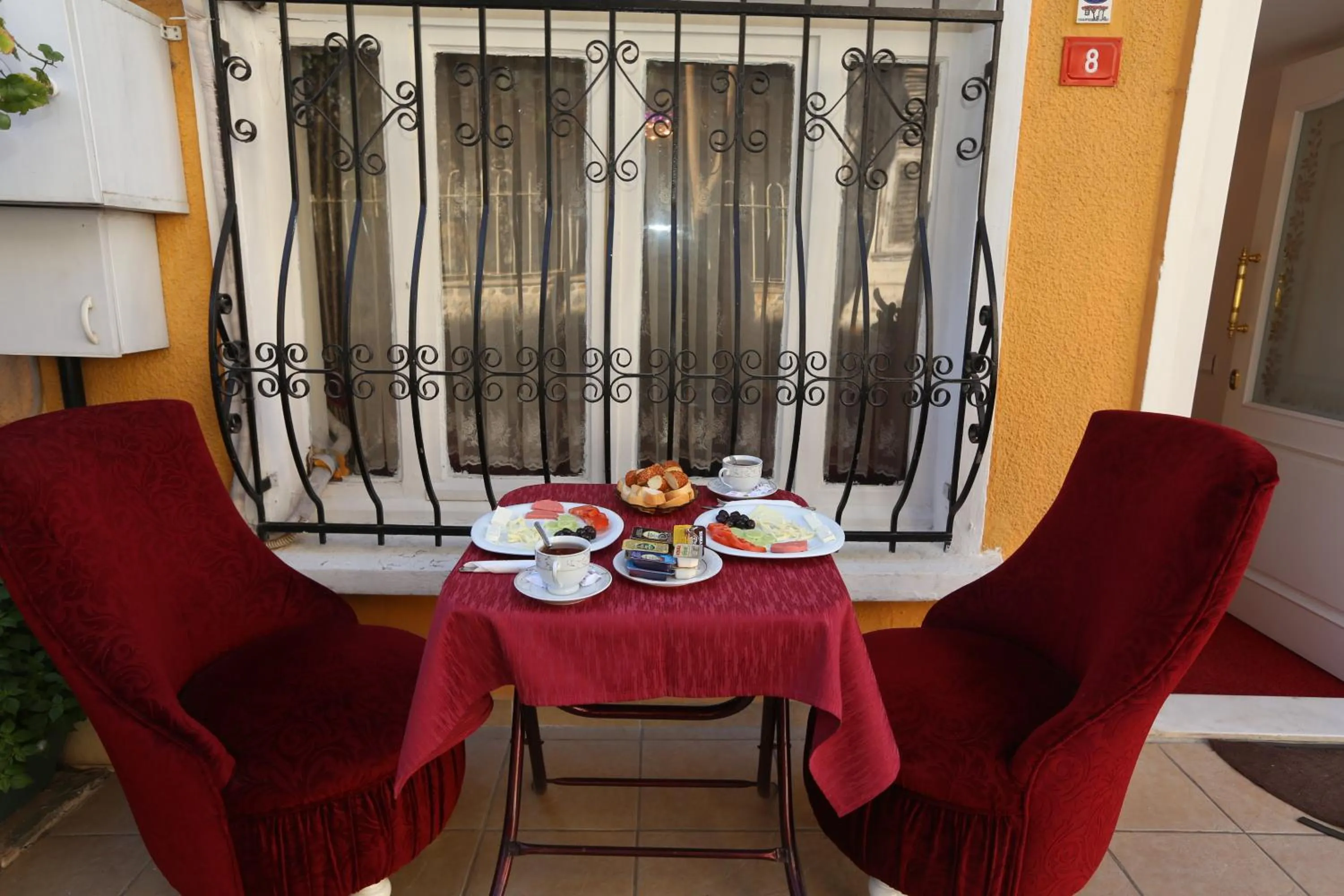 Facade/entrance in Masal Hotel