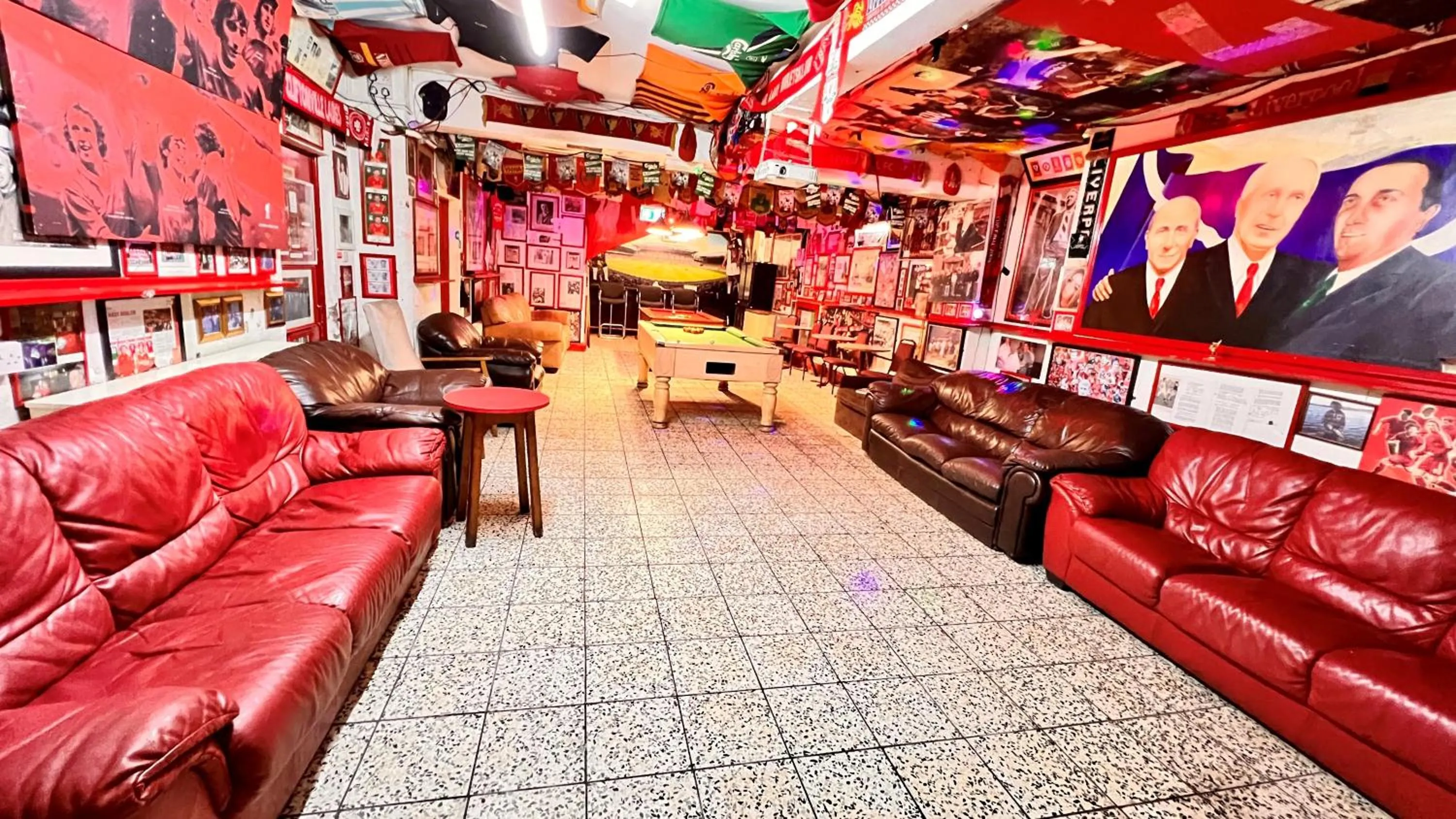 Game Room in Castle Lodge Guest House 86-88 Sheil Rd L6 3AF