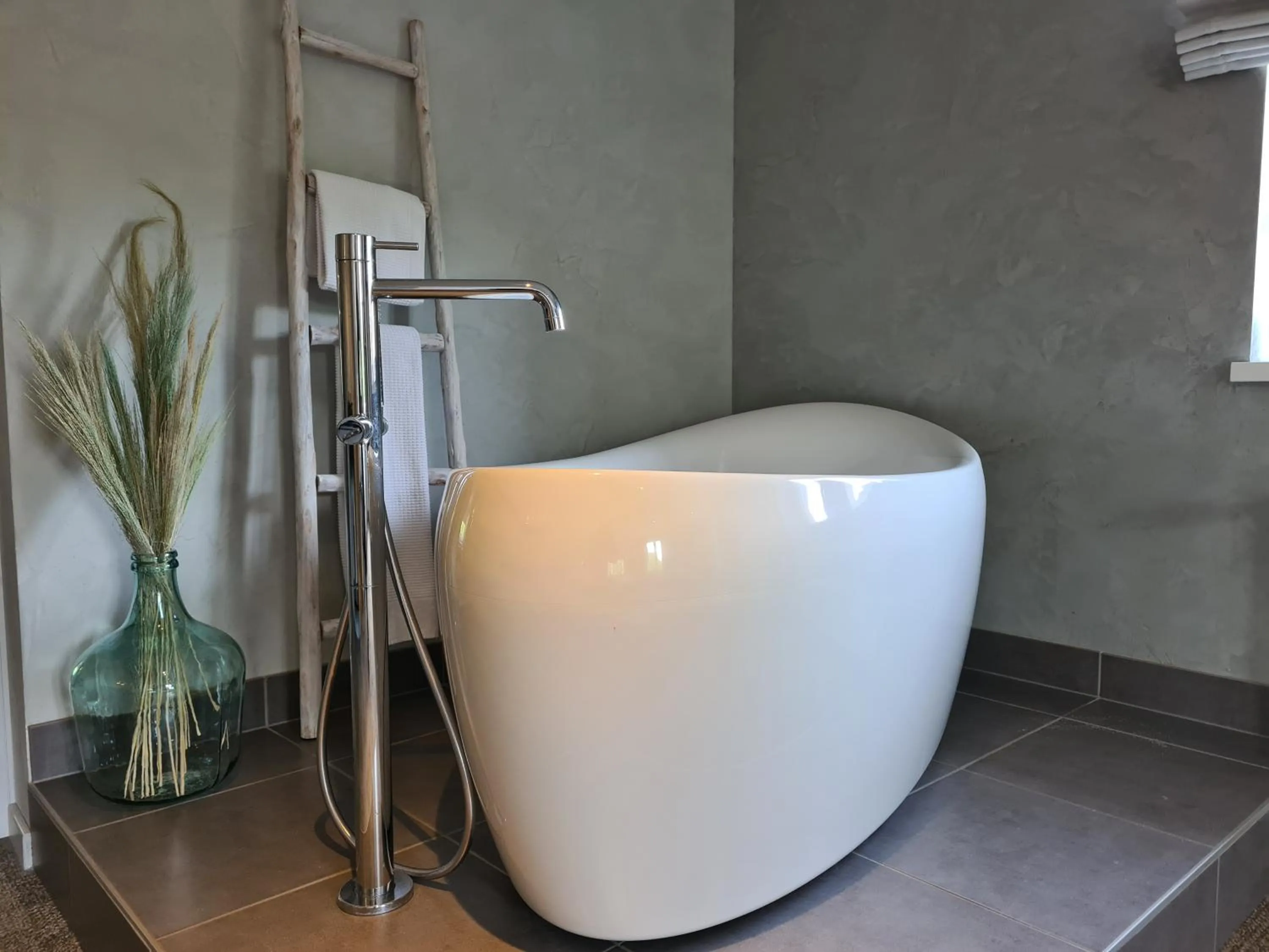 Bathroom in Maison Jenny Hotel Restaurant & Spa