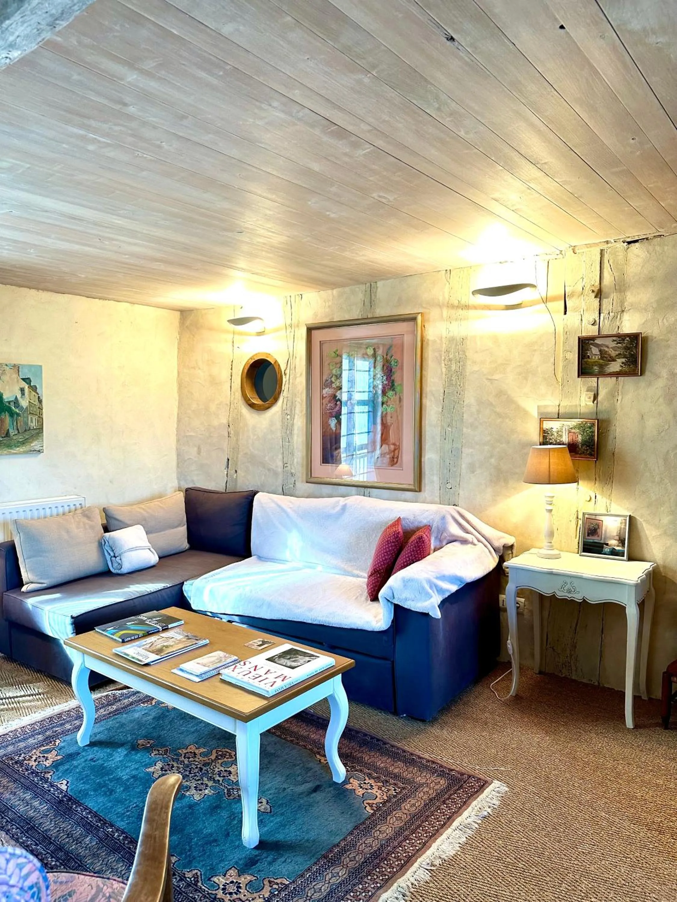 Living room in Logis Saint-Flaceau