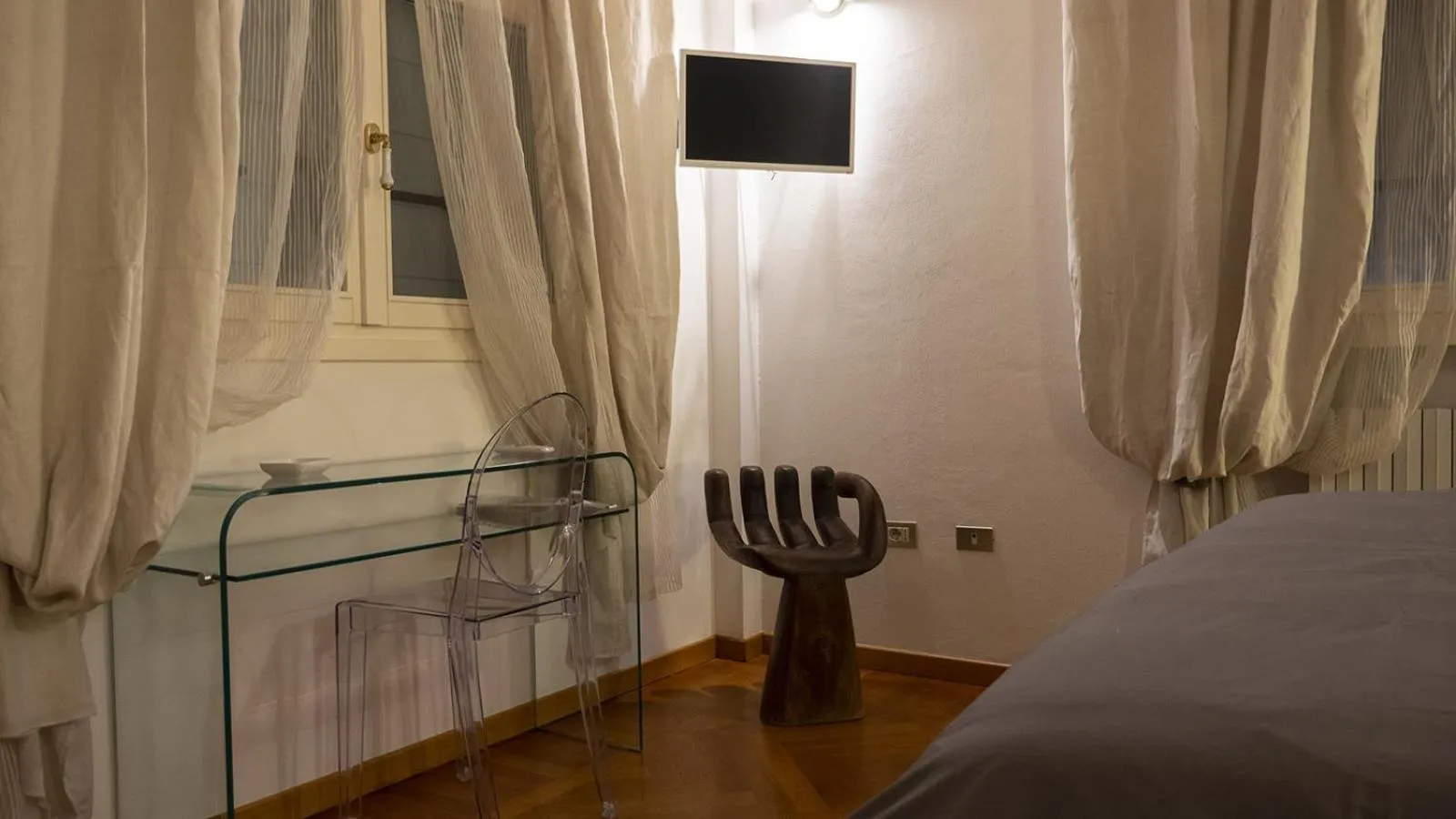 Photo of the whole room, Bed in Villa Matildis