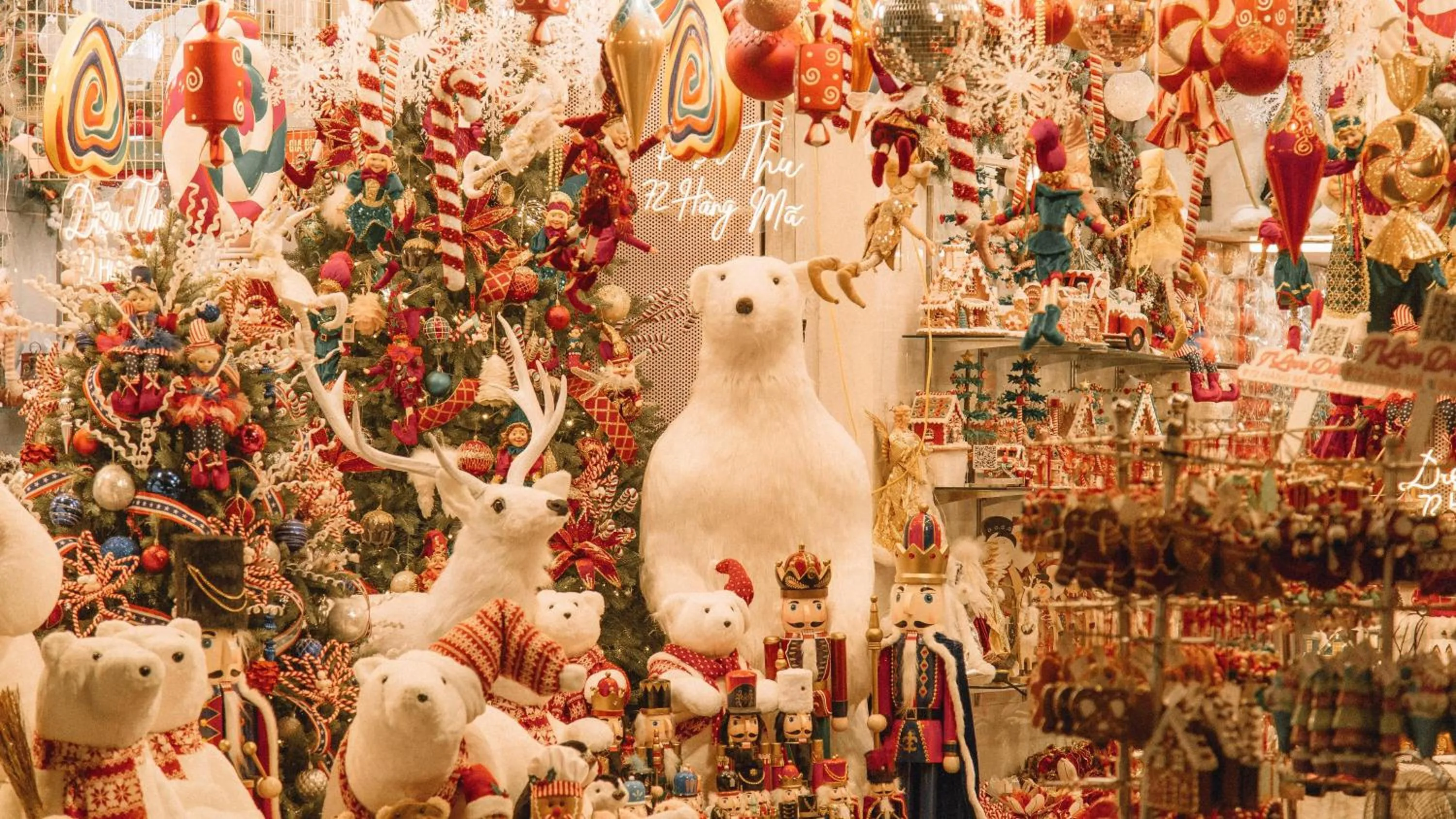 Neighbourhood in Hanoi Fiesta Central Hotel and Spa