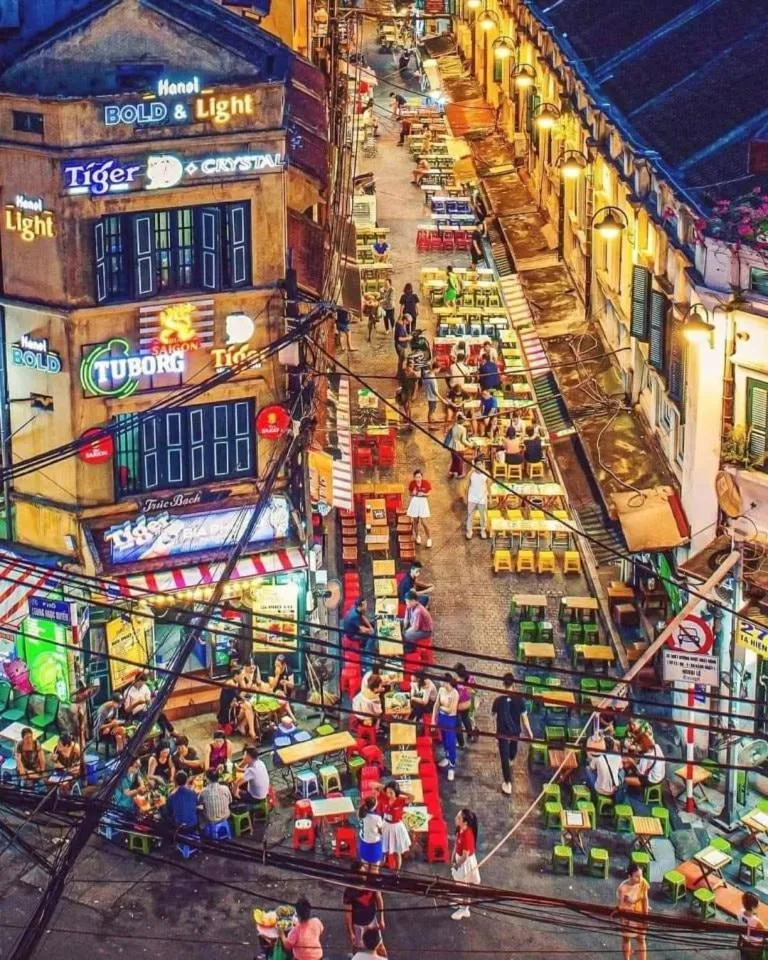 Night in Hanoi Fiesta Central Hotel and Spa