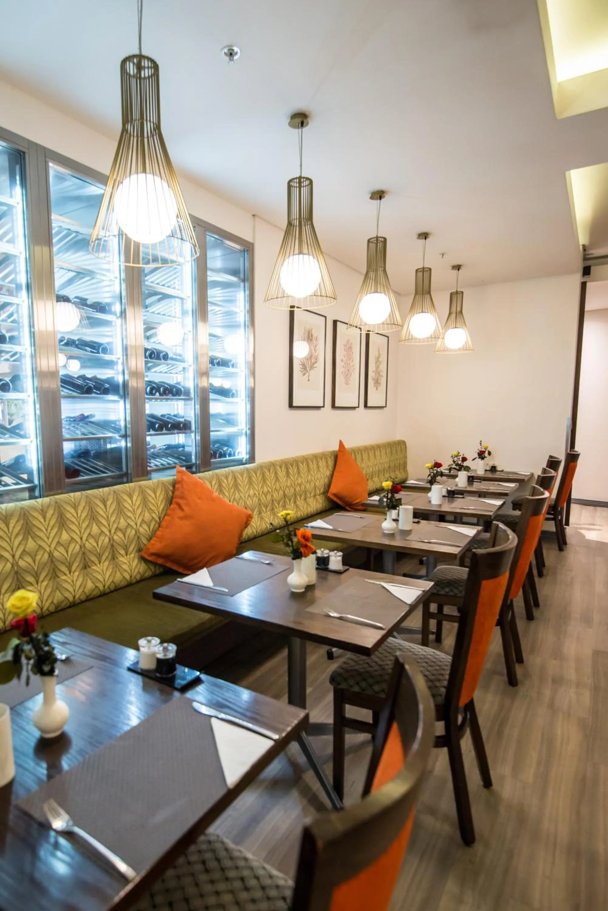 Restaurant/places to eat in Hotel Verde Cape Town Airport