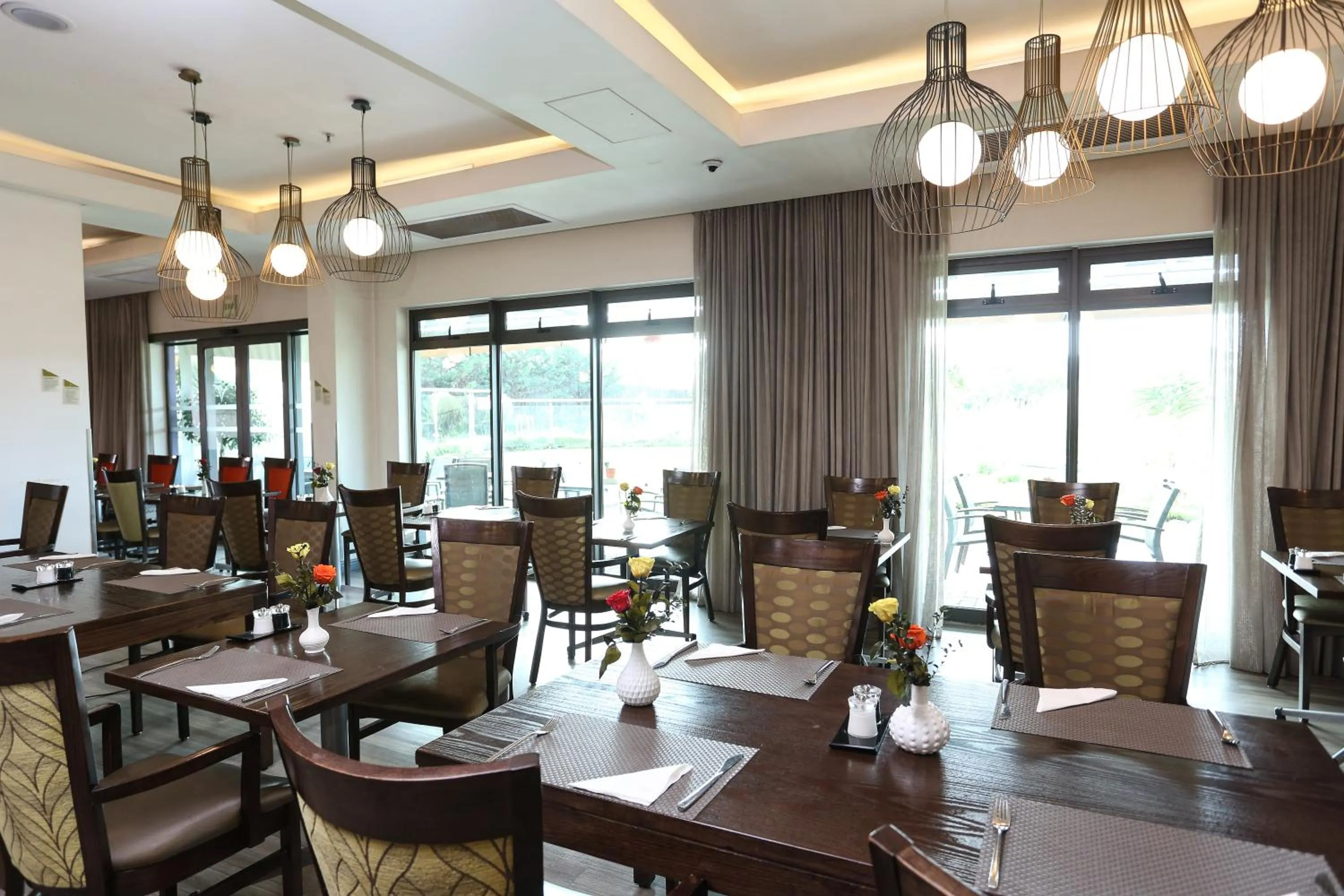 Restaurant/places to eat in Hotel Verde Cape Town Airport