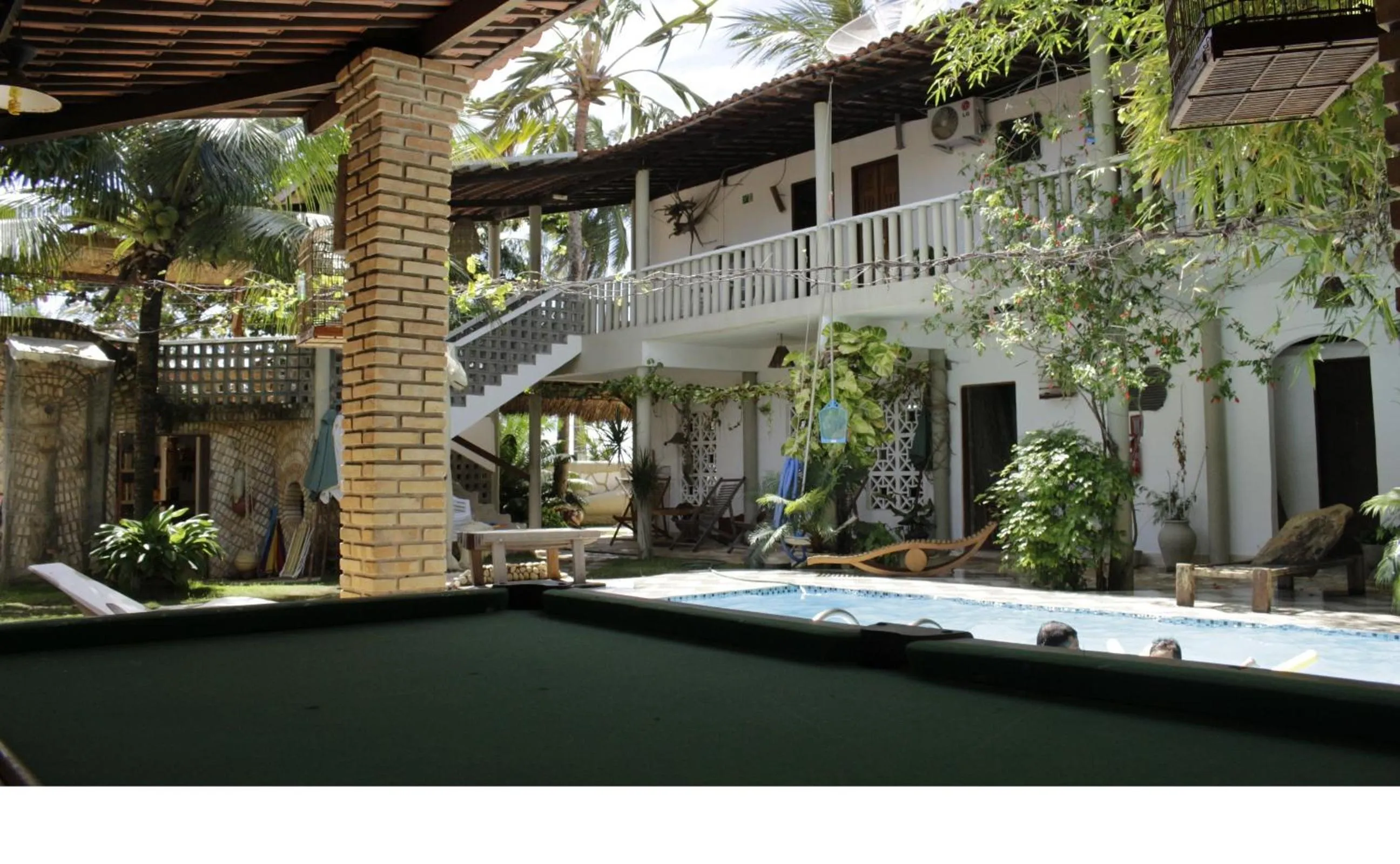 Billiard in Pousada Água de Fuego
