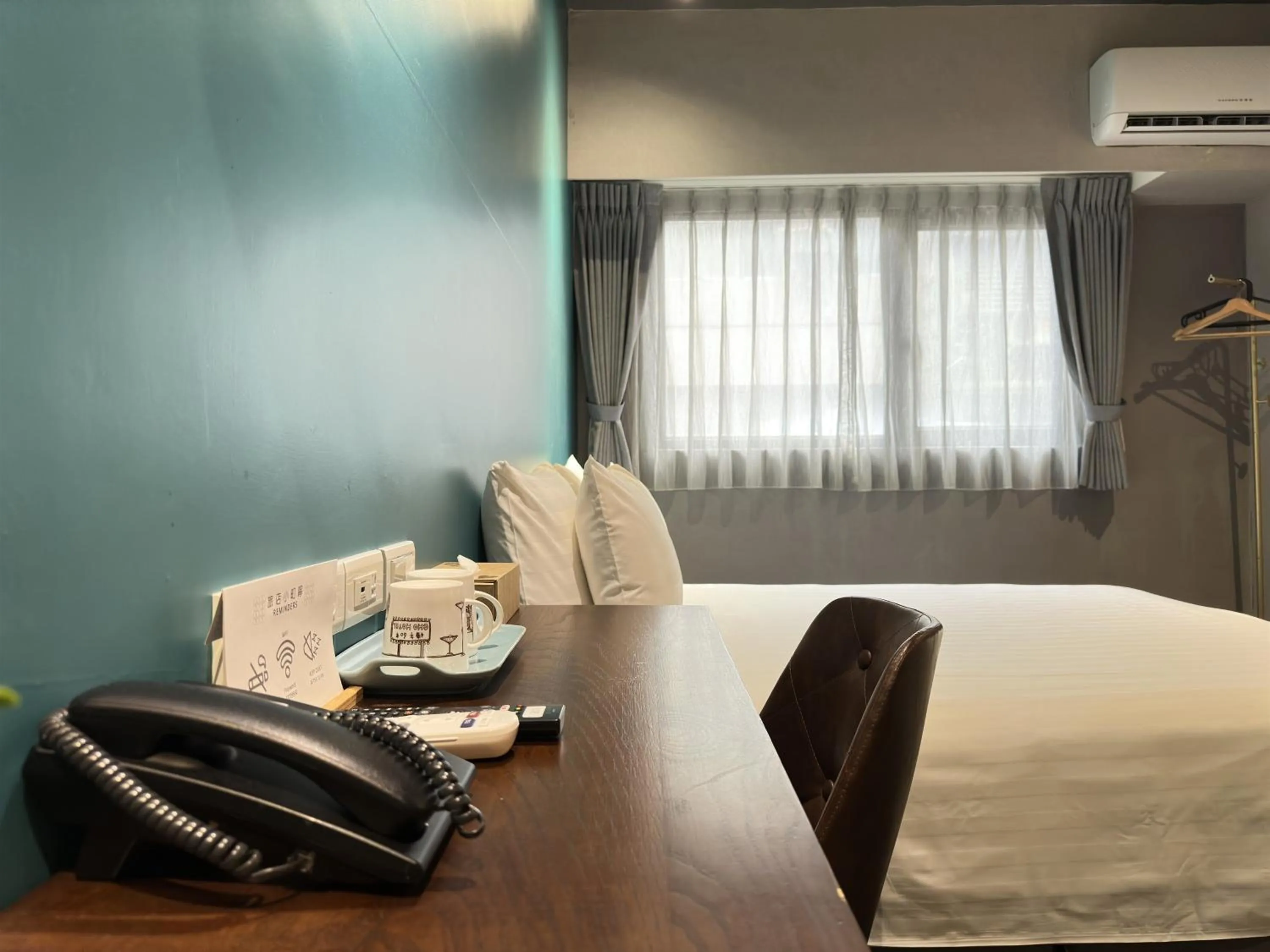 Photo of the whole room, Bed in Cho Hotel 3