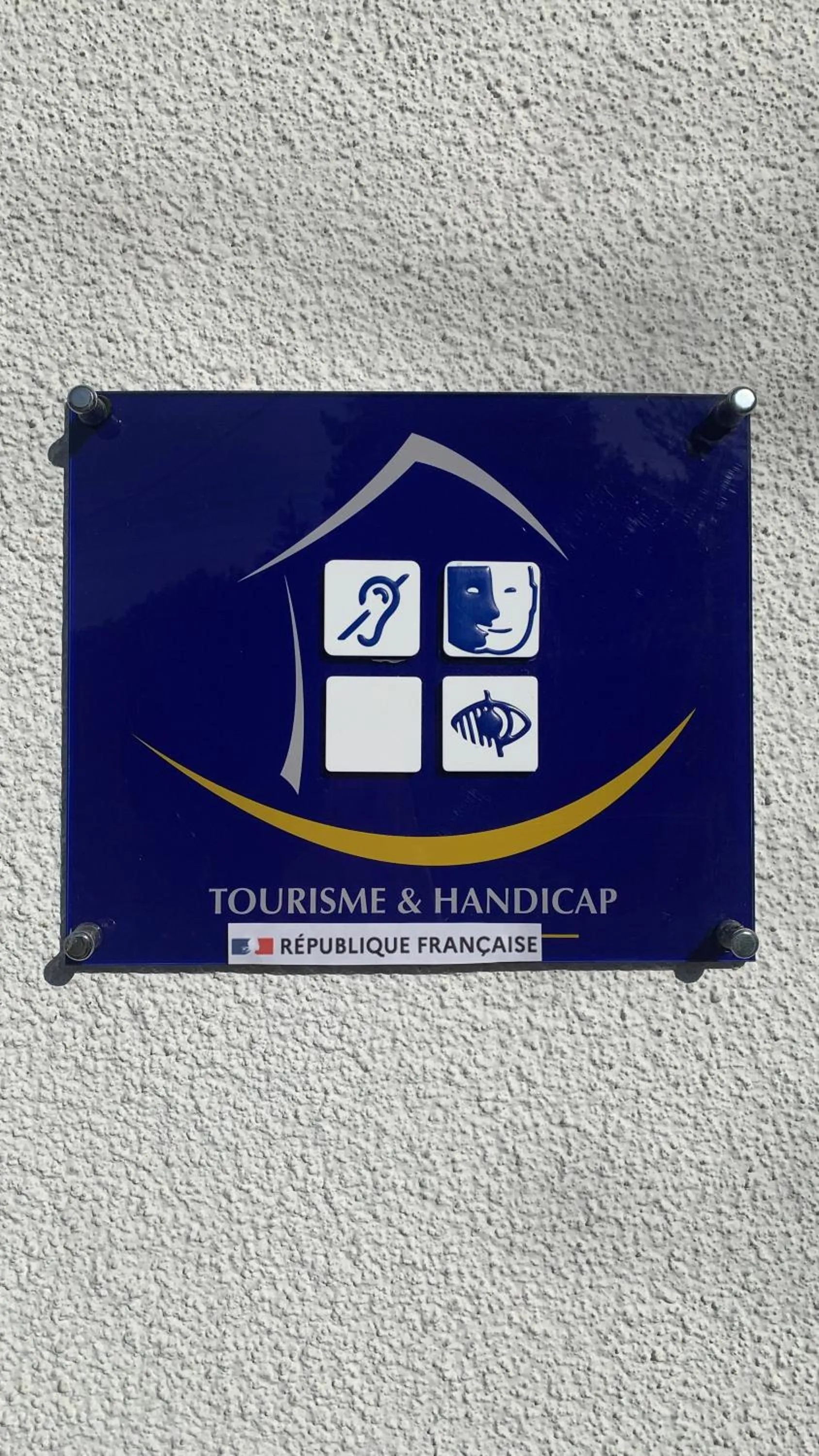 Property building in Hotel de L'Europe, La Roche-Posay