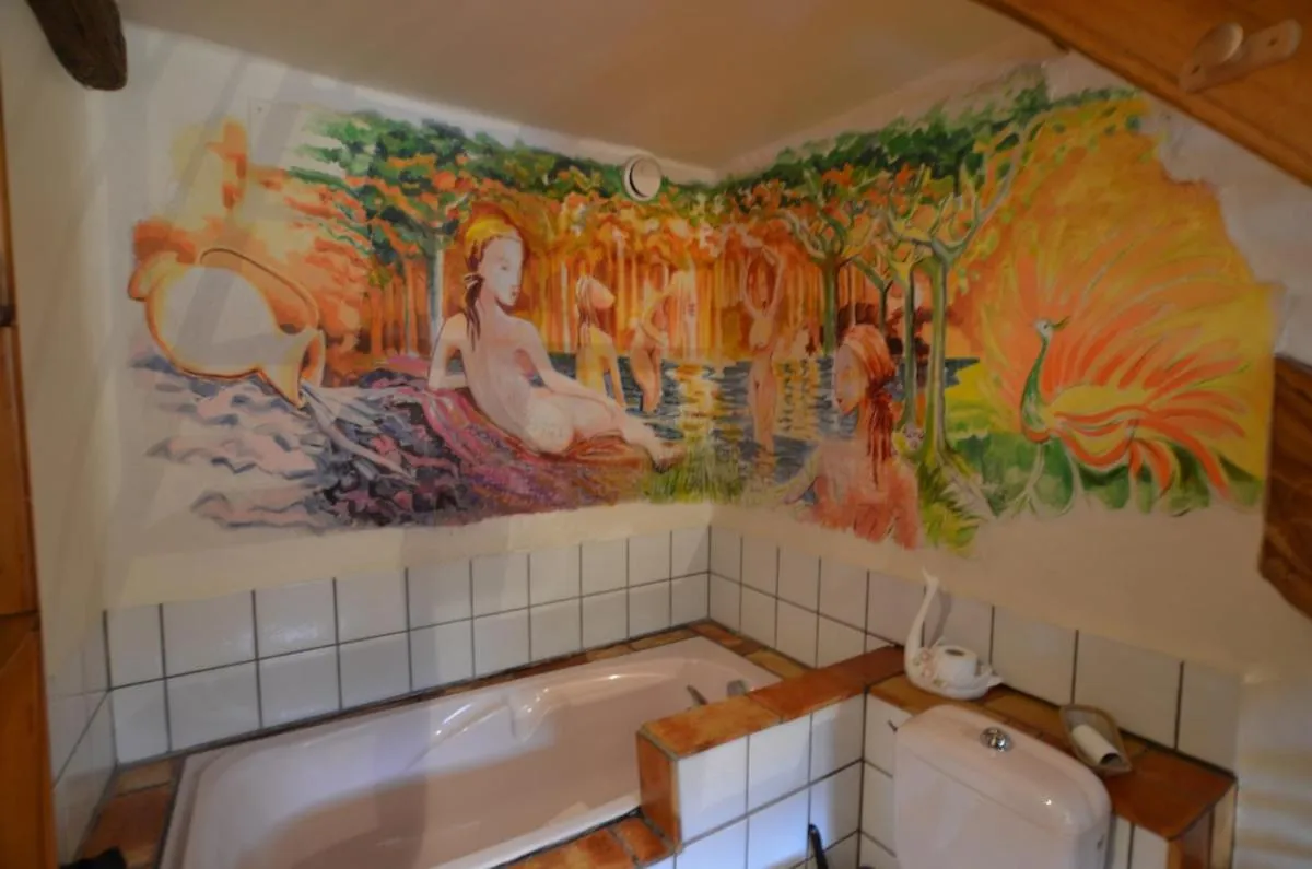 Bathroom in Domaine de Malouziès