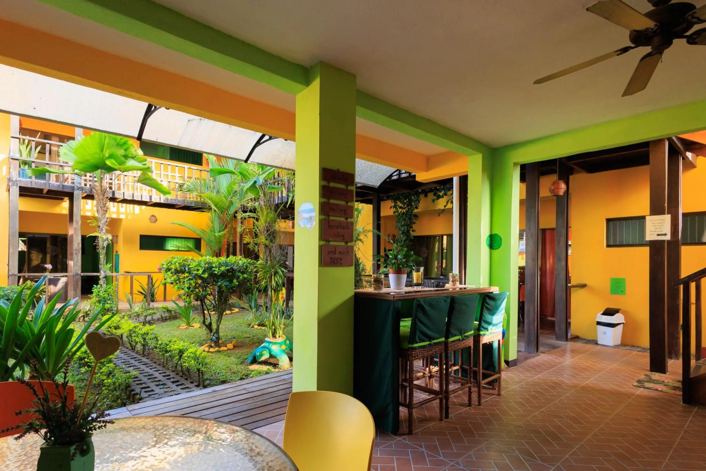 Patio in Hotel Boutique La Casa de las Flores