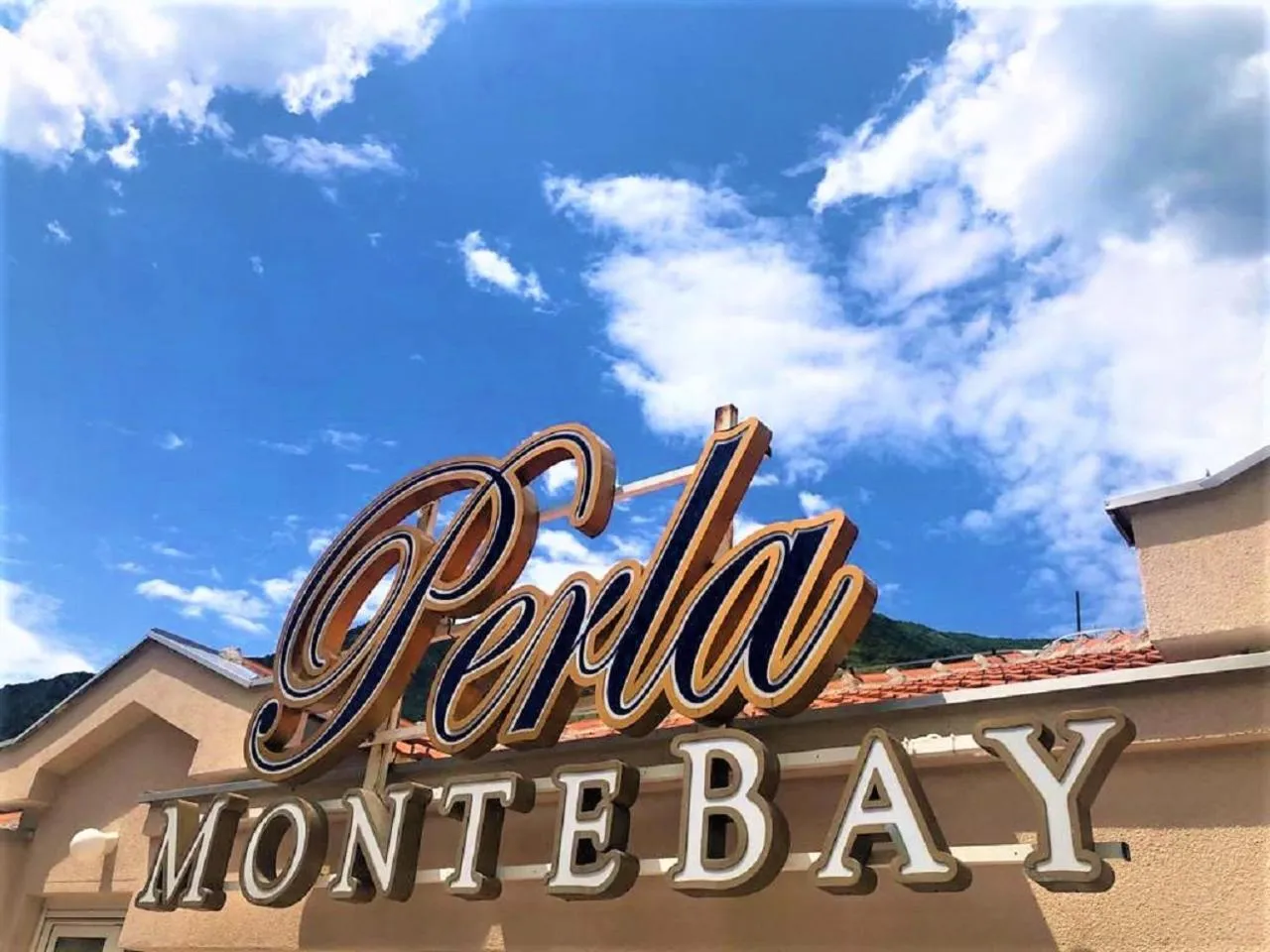 Property logo or sign in Montebay Perla